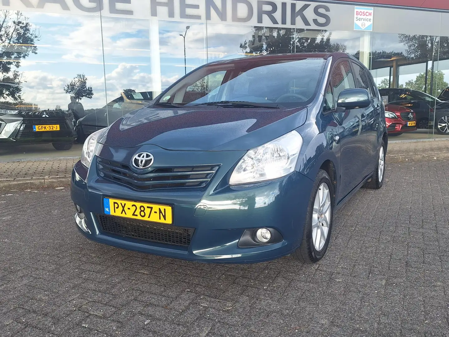Toyota Verso 1.8 VVT-i Panoramic 7p | Vol Leder | 7 persoons | Blauw - 2