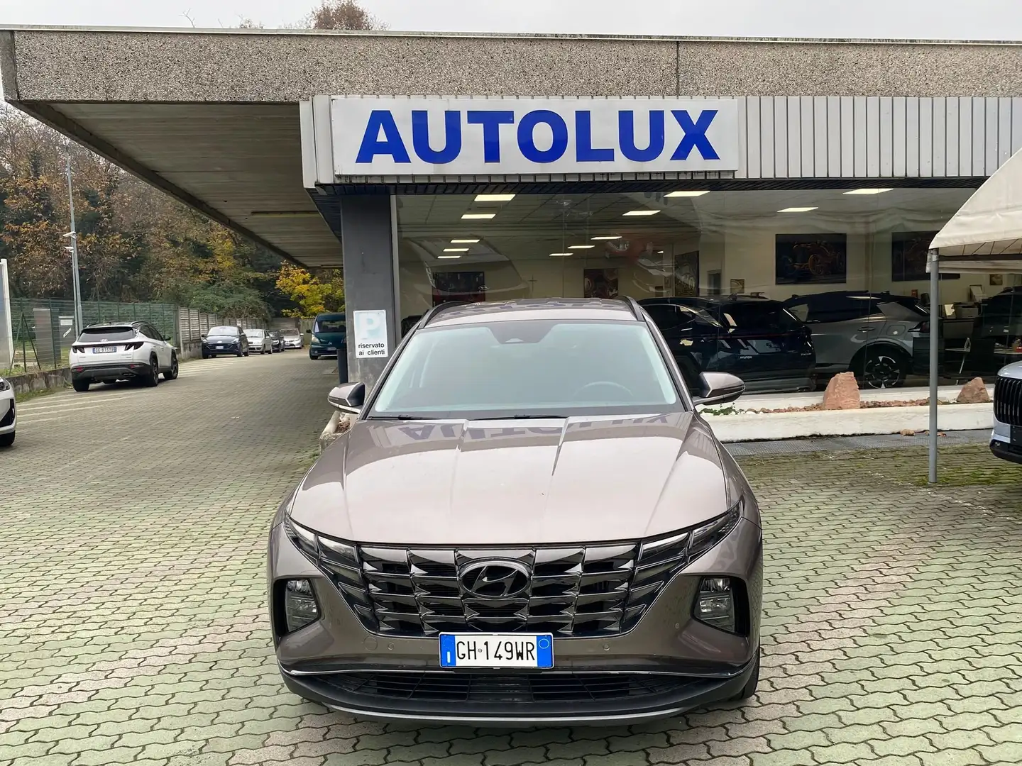 Hyundai TUCSON Tucson1.6 hev Xline 2wd auto+19" Bronze - 2