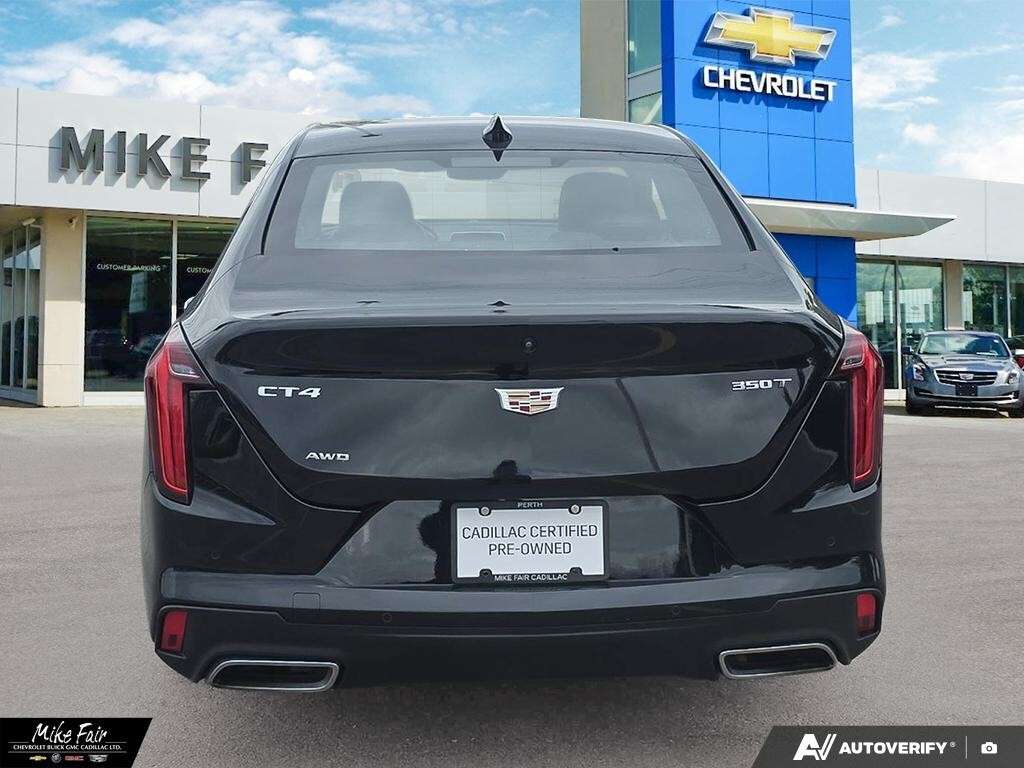 2022 Cadillac CT4 4dr Sdn Luxury — photo 5