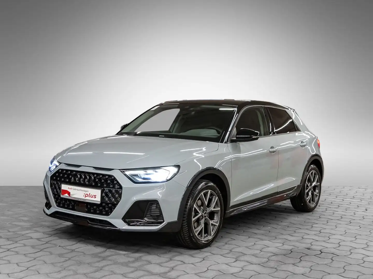 Audi A1 35 TFSI LED Navi PDC Sitzheizung Grau - 2