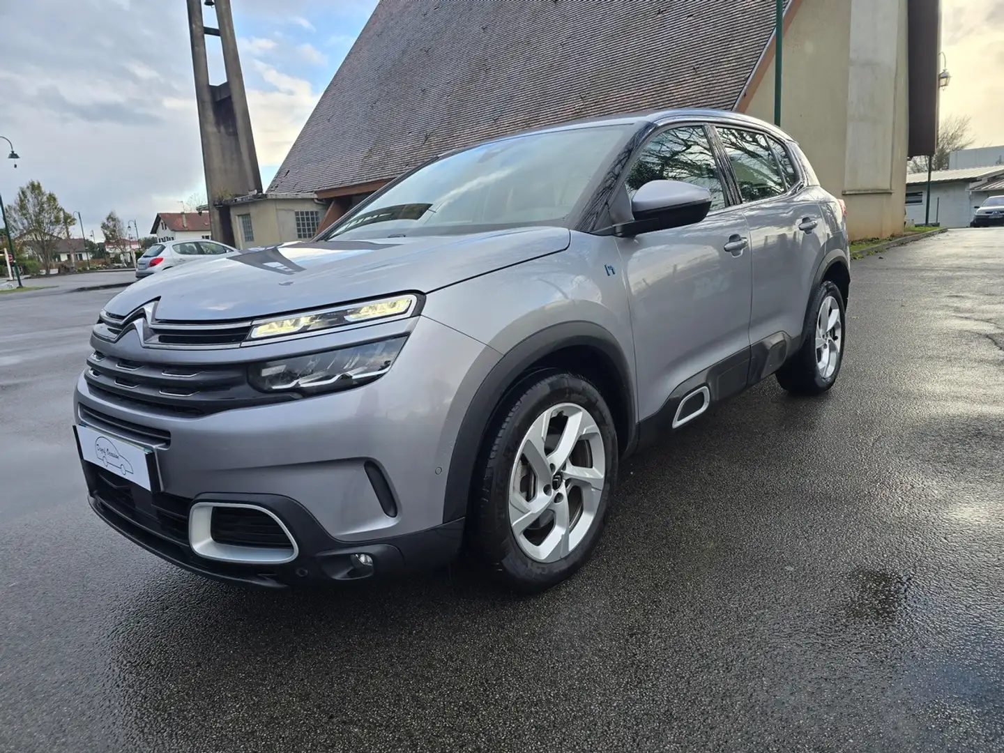 Citroen C5 Aircross 1.6 hybride 225 cv Business Gris - 1