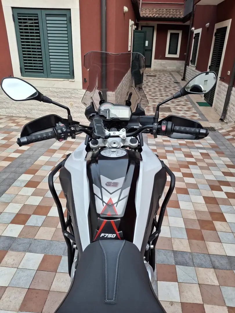 BMW F 750 GS Blanc - 1