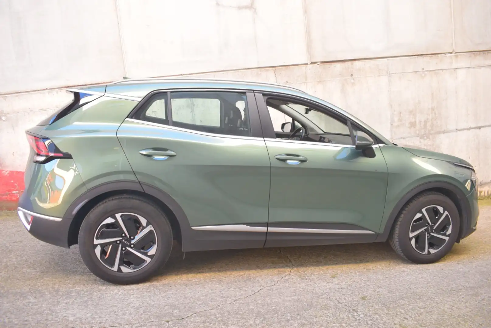 Kia Sportage 1.6 T-GDi Drive 150 Verde - 2