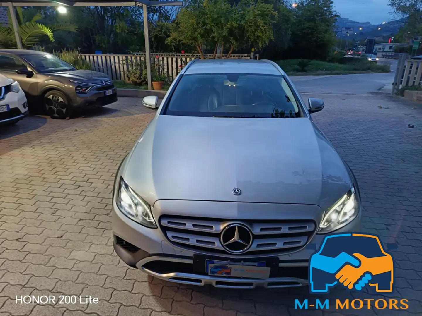 Mercedes-Benz E 220 d S.W. 4Matic Auto Business Sport All-Terrain Grigio - 2