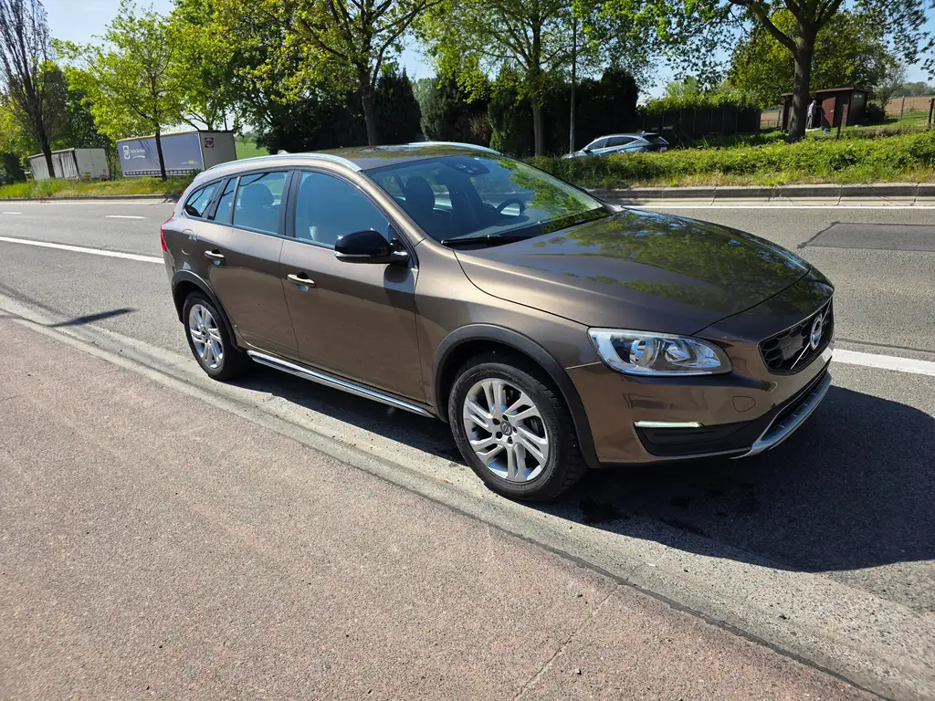 Volvo V60 Cross Country