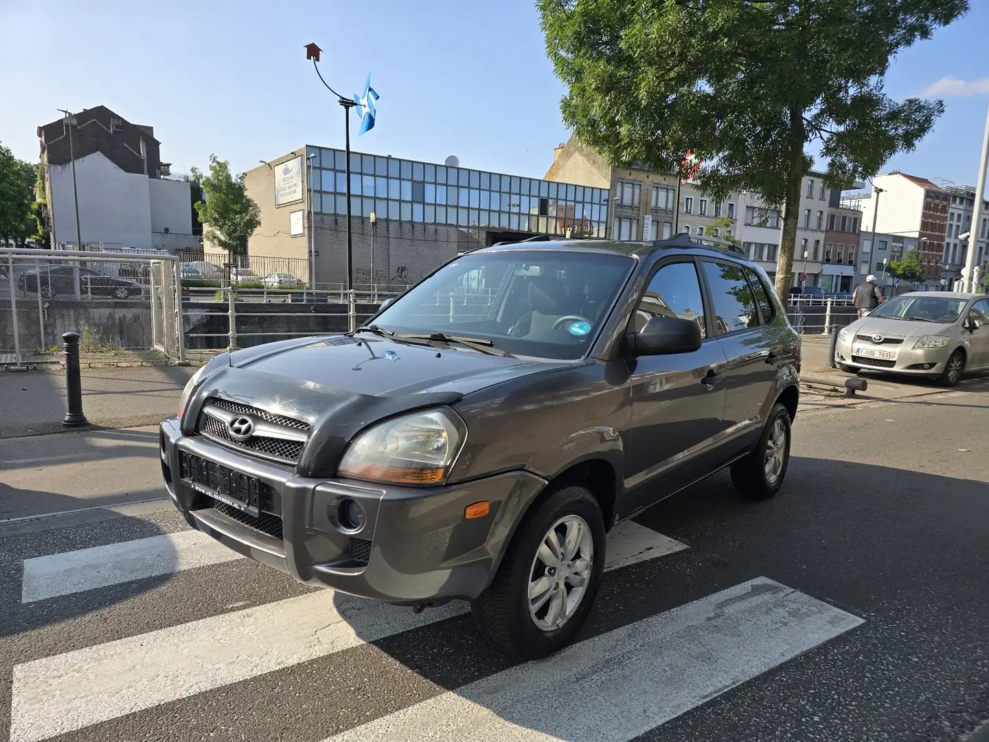 Hyundai TUCSON 2.0   4 cylinders  Executiv (EXPORT AFRICA MERCI) - 2