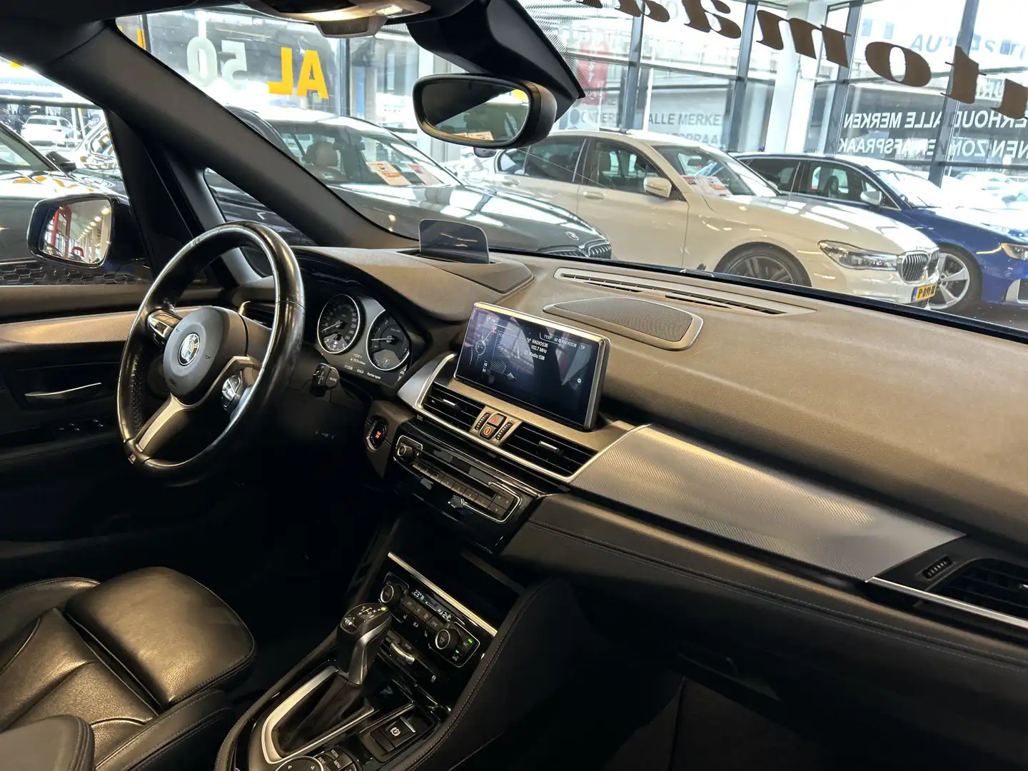 BMW 225 2-serie Active Tourer 225xe Automaat PHEV M Sport Blauw - 2