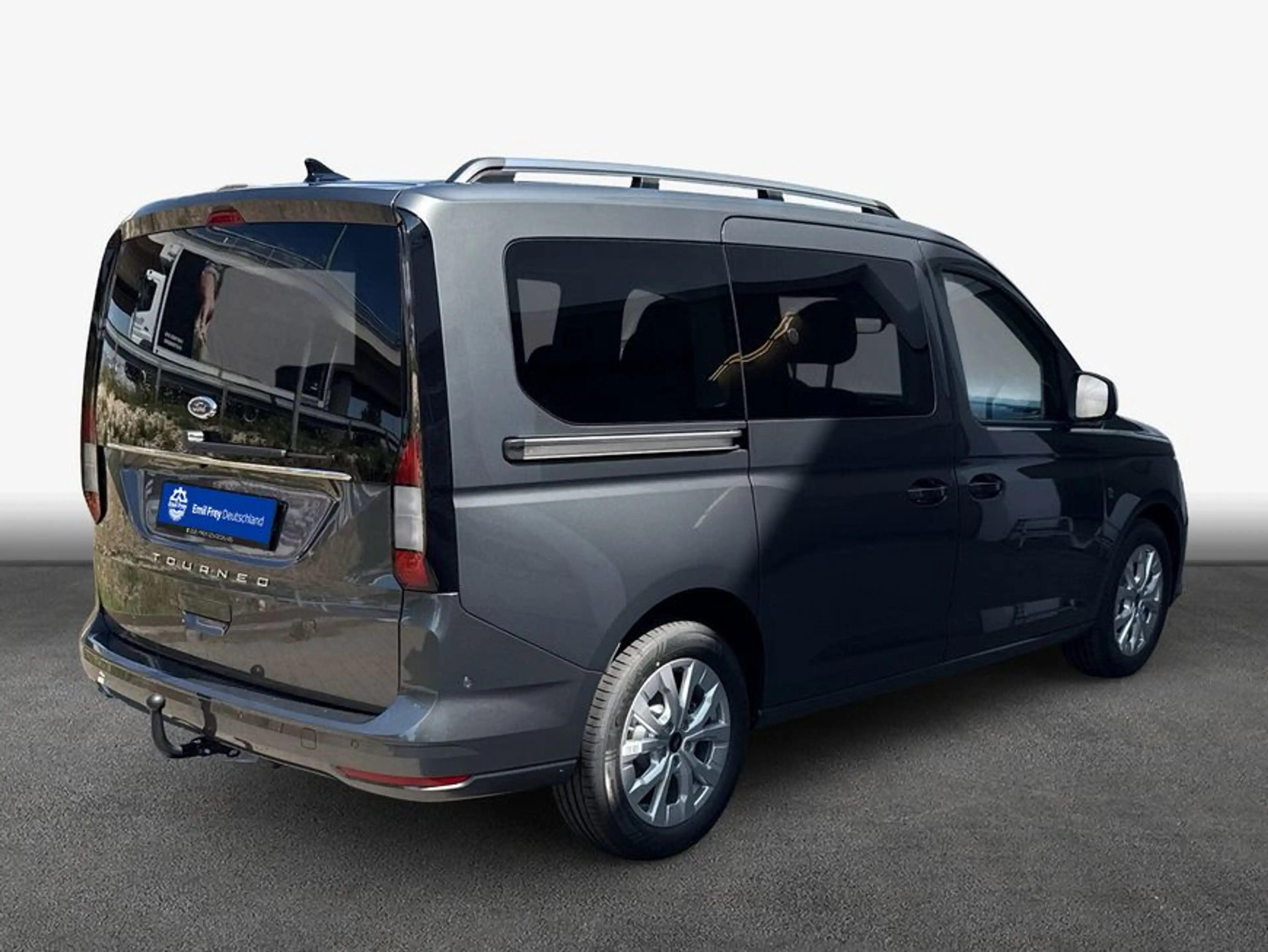 Ford Grand Tourneo Connect 2.0 EcoBlue Aut. TITANIUM 90 — photo 2