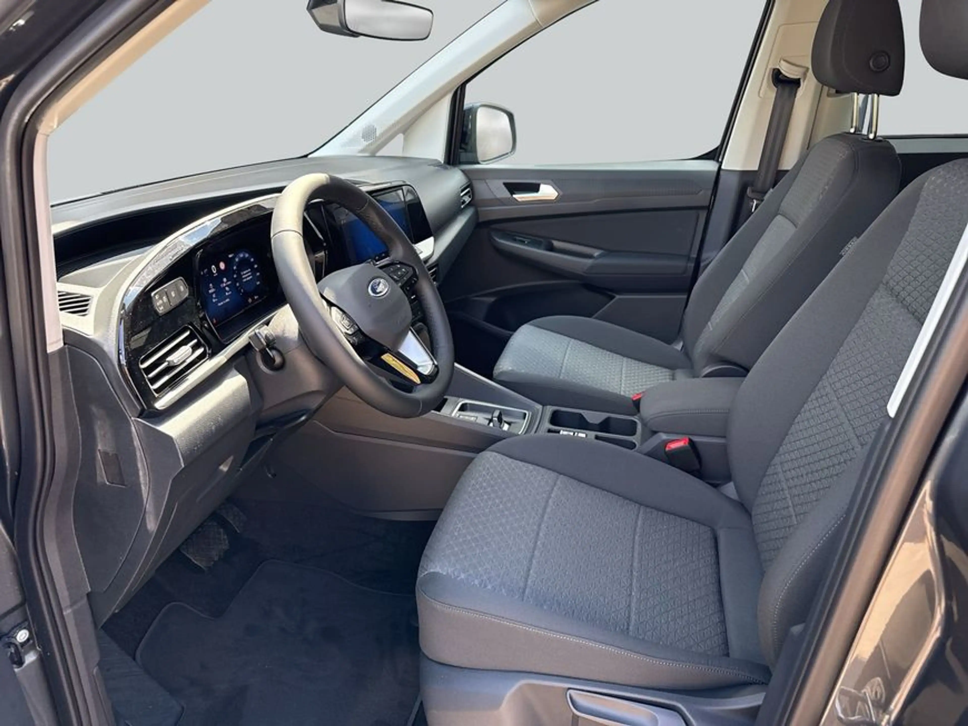 Ford Grand Tourneo Connect 2.0 EcoBlue Aut. TITANIUM 90 — photo 9
