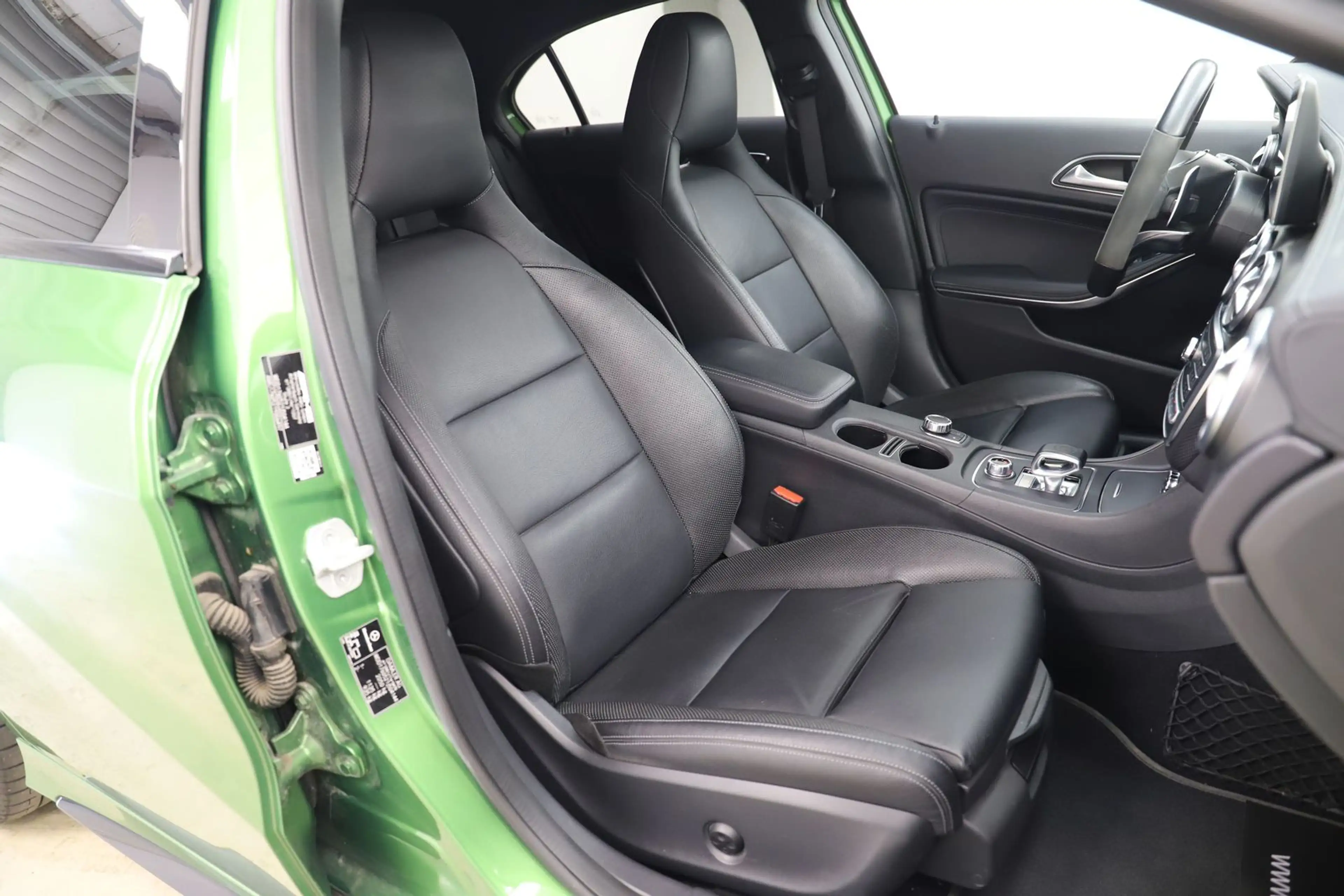 Mercedes-Benz A 45 AMG 381PS 4Matic Carplay Memory Pano PAGA — photo 10