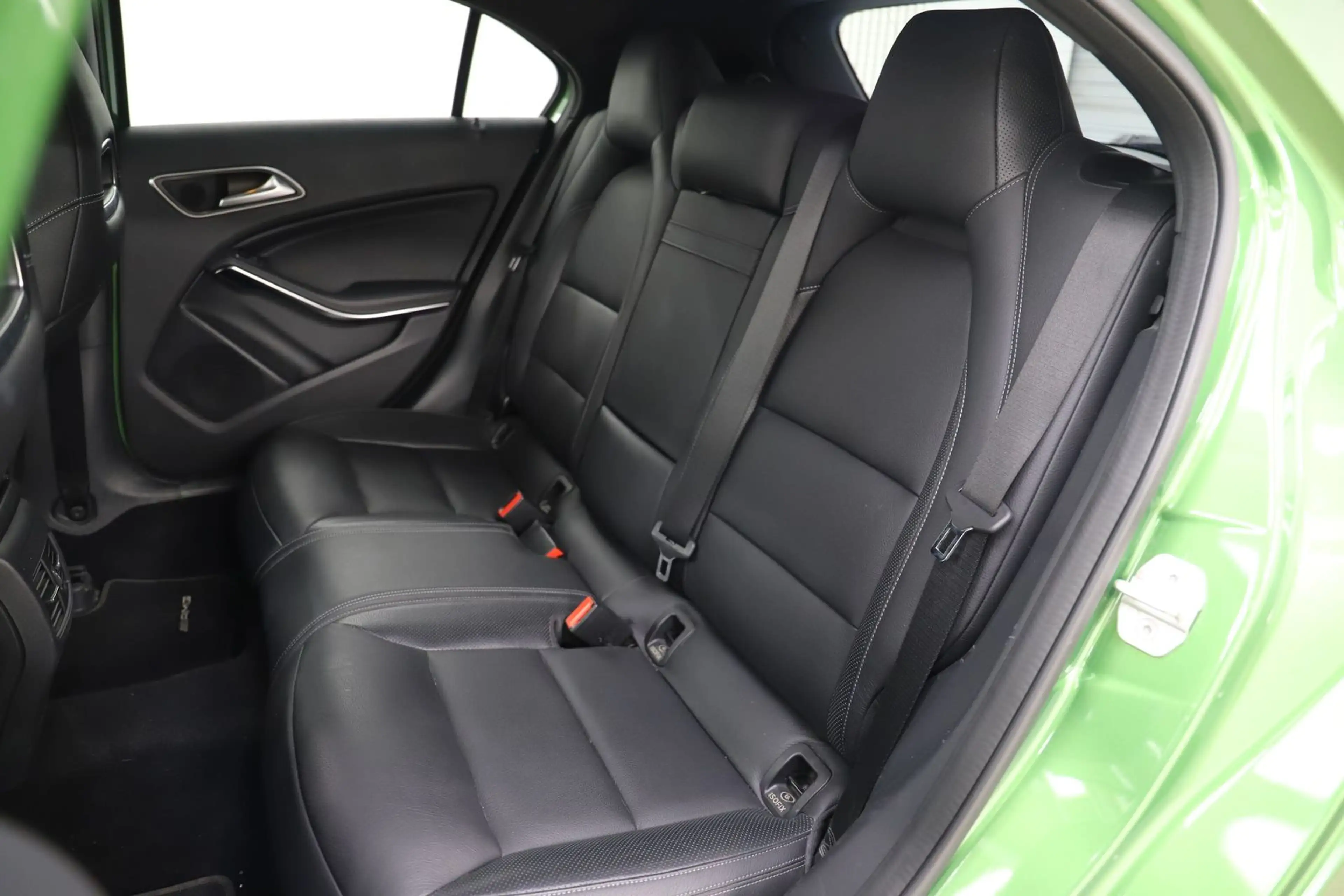 Mercedes-Benz A 45 AMG 381PS 4Matic Carplay Memory Pano PAGA — photo 11
