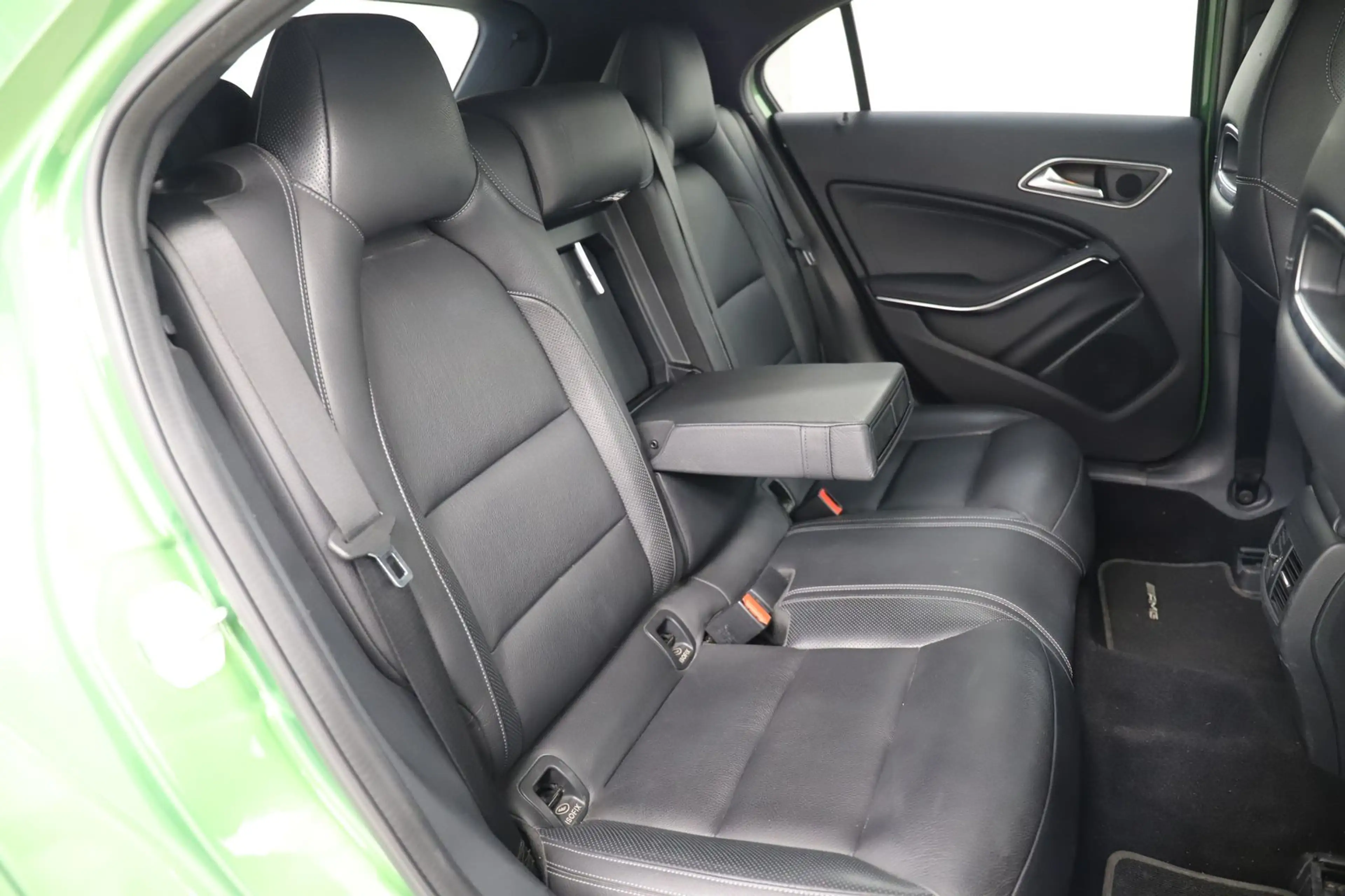 Mercedes-Benz A 45 AMG 381PS 4Matic Carplay Memory Pano PAGA — photo 12