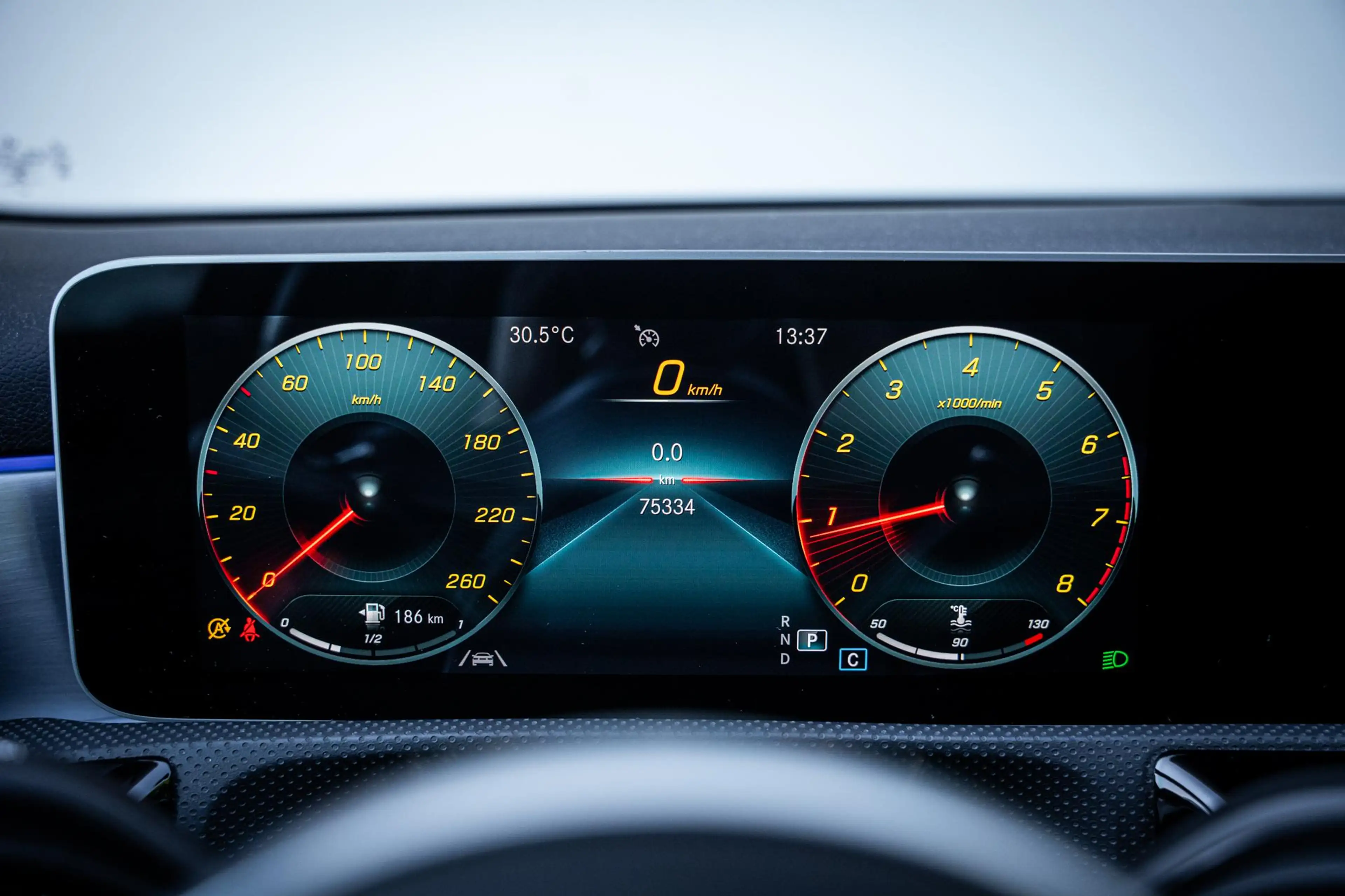 Mercedes-Benz A 200 AMG Launch Edition |Pano-dak|Sfeerverl.|Camera|Dea — photo 42
