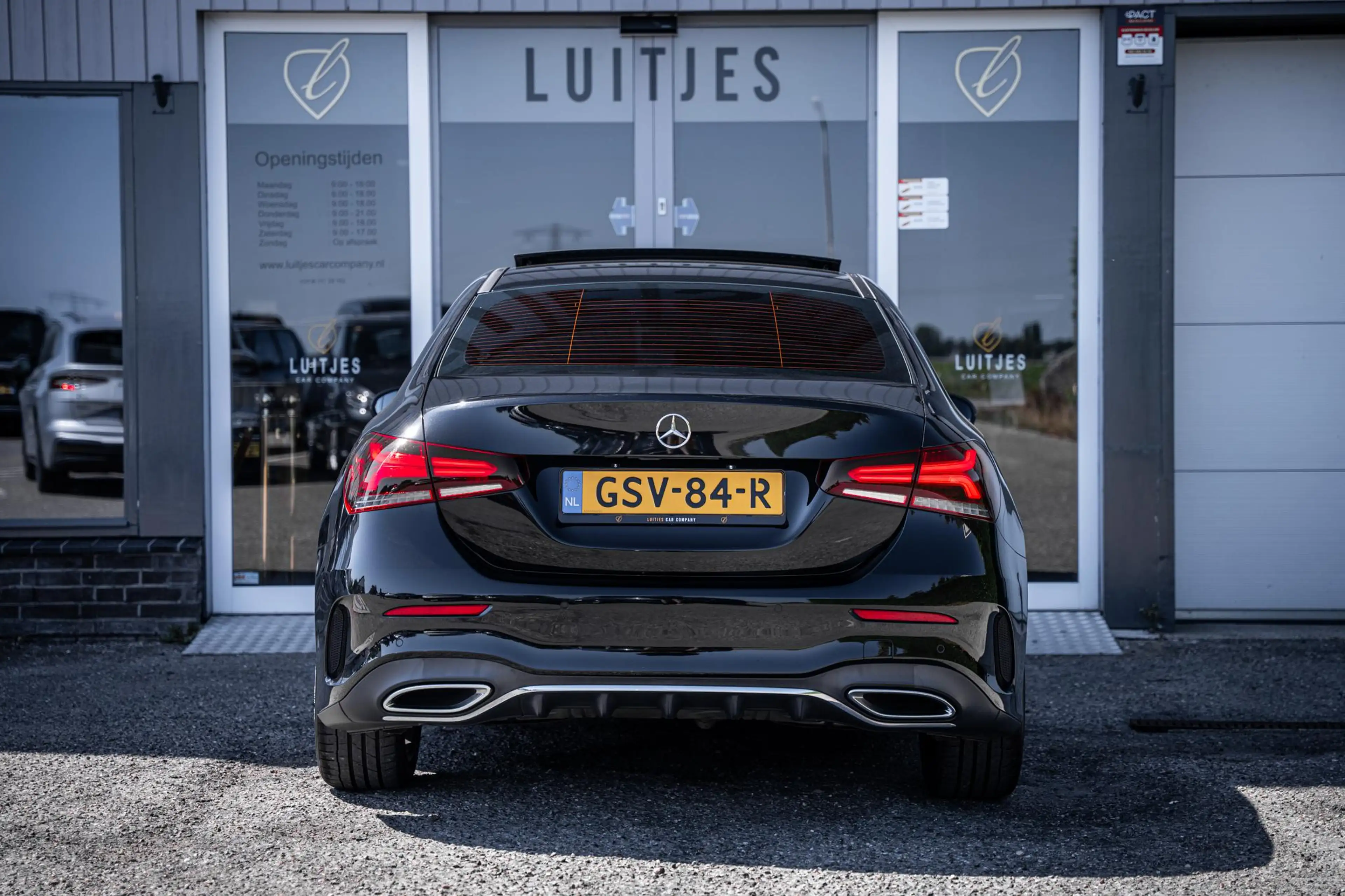 Mercedes-Benz A 200 AMG Launch Edition |Pano-dak|Sfeerverl.|Camera|Dea — photo 11