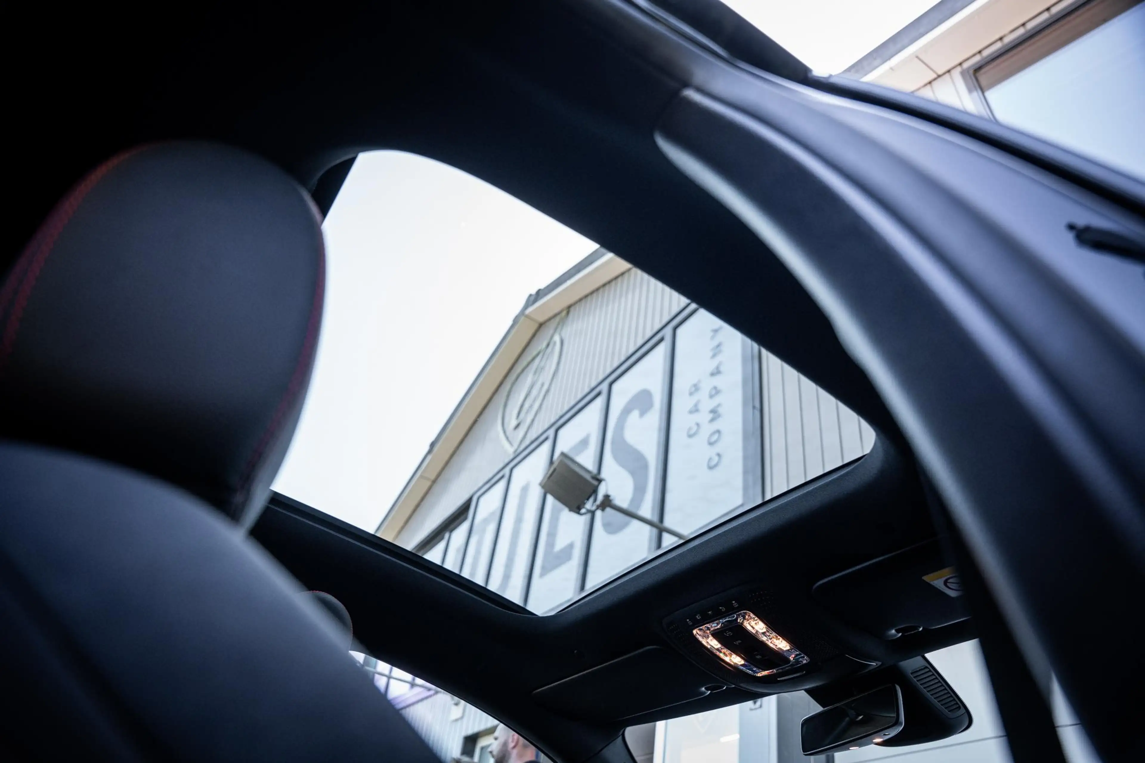 Mercedes-Benz A 200 AMG Launch Edition |Pano-dak|Sfeerverl.|Camera|Dea — photo 19