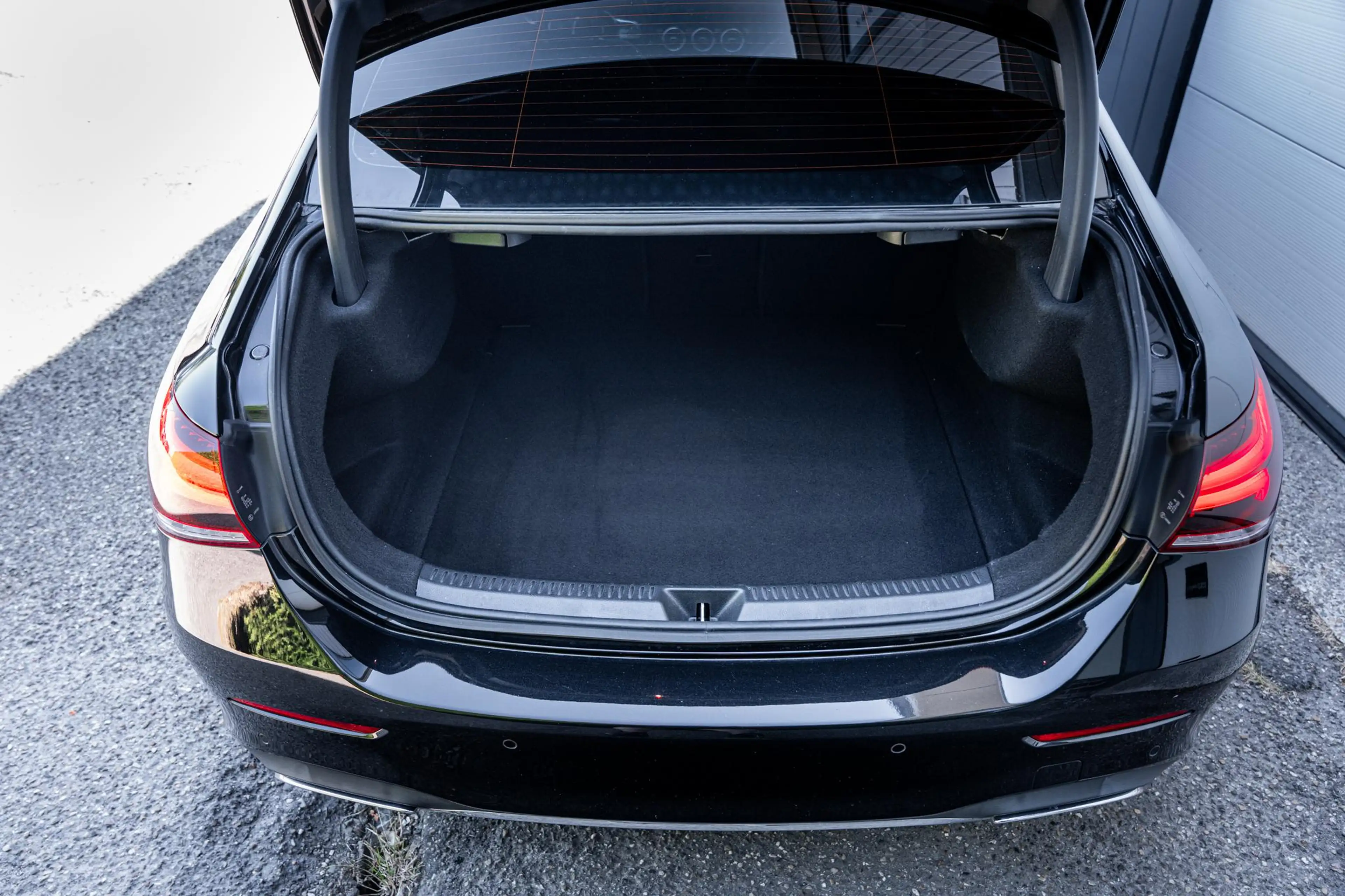 Mercedes-Benz A 200 AMG Launch Edition |Pano-dak|Sfeerverl.|Camera|Dea — photo 12
