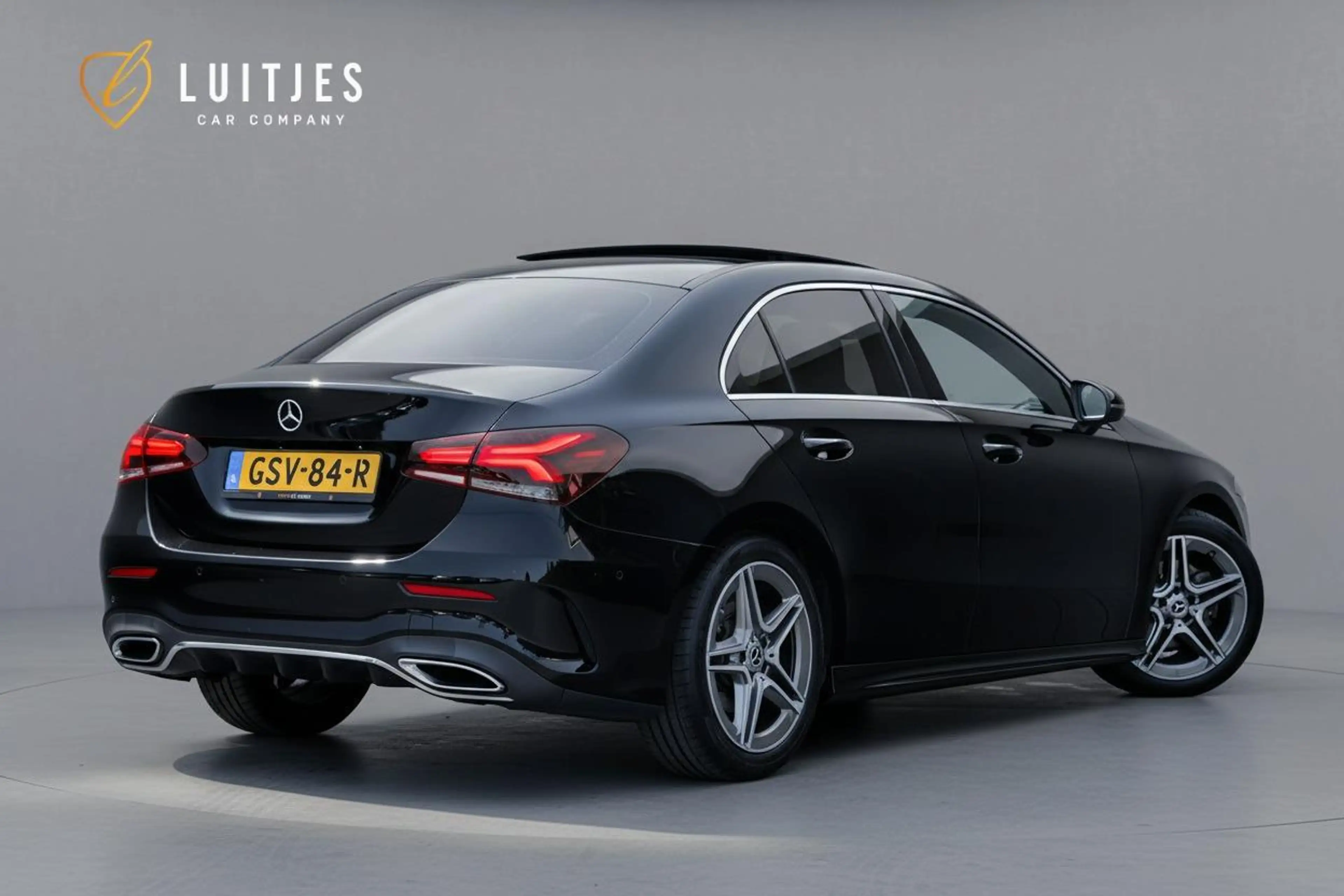 Mercedes-Benz A 200 AMG Launch Edition |Pano-dak|Sfeerverl.|Camera|Dea — photo 2