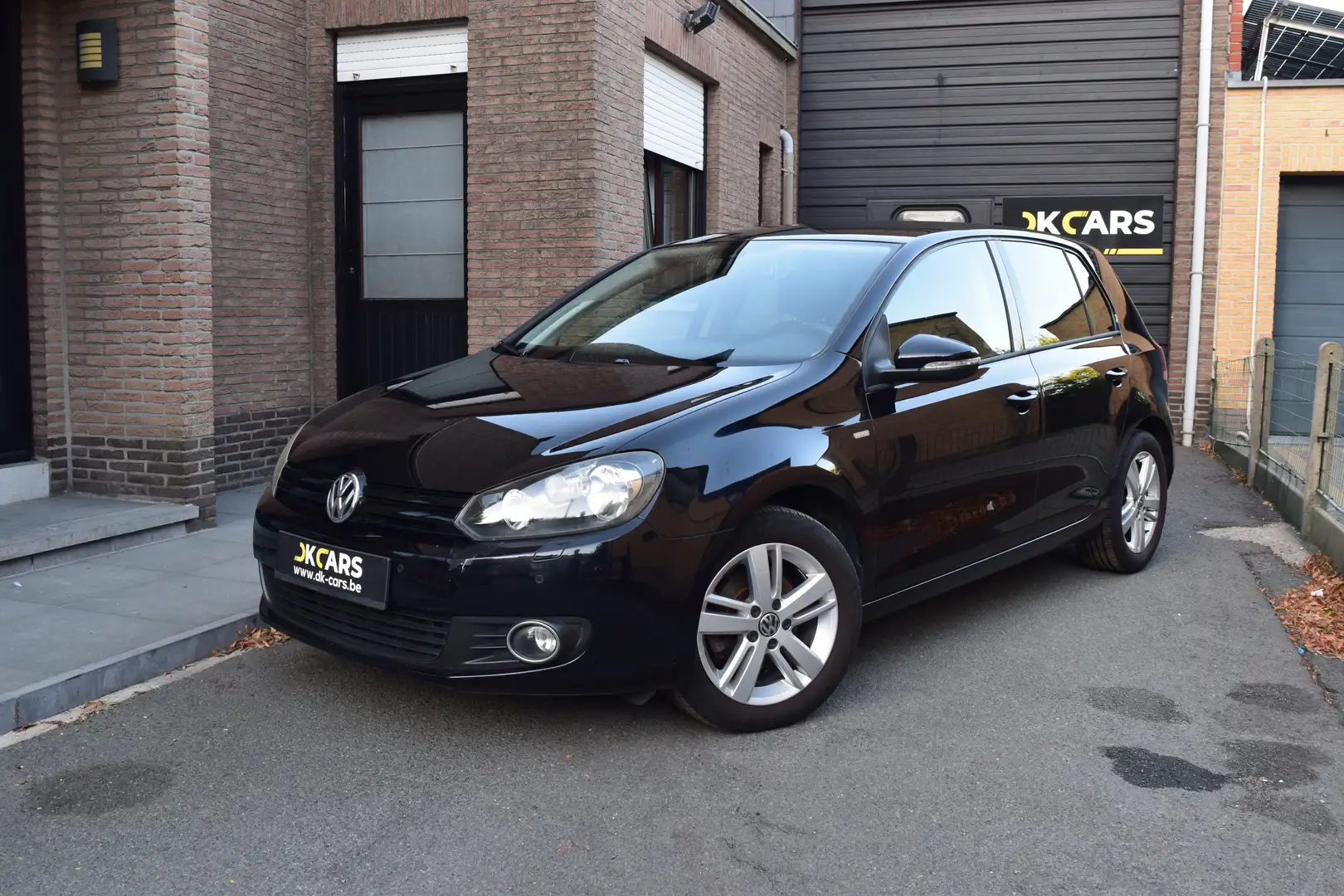 Volkswagen Golf 1.2 TSI MATCH - 1