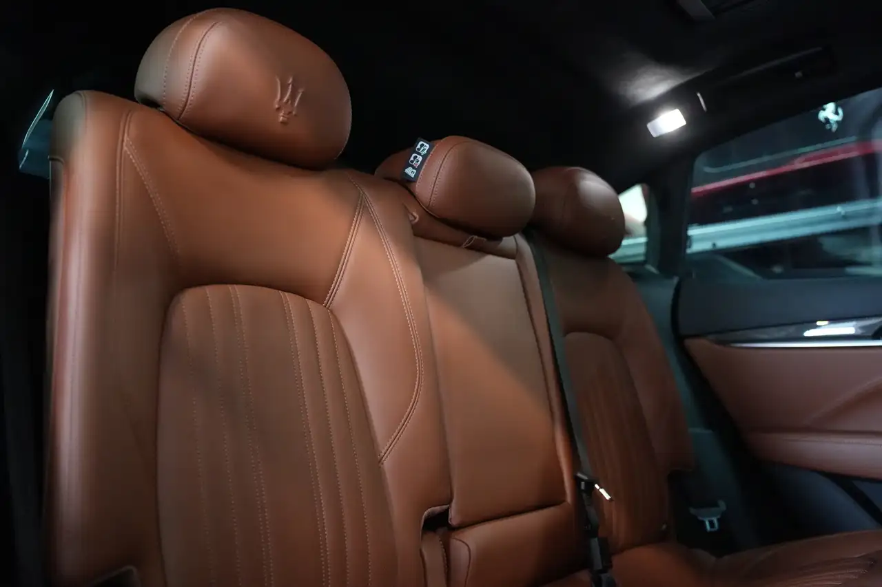 Maserati Levante снимка Maserati Levante