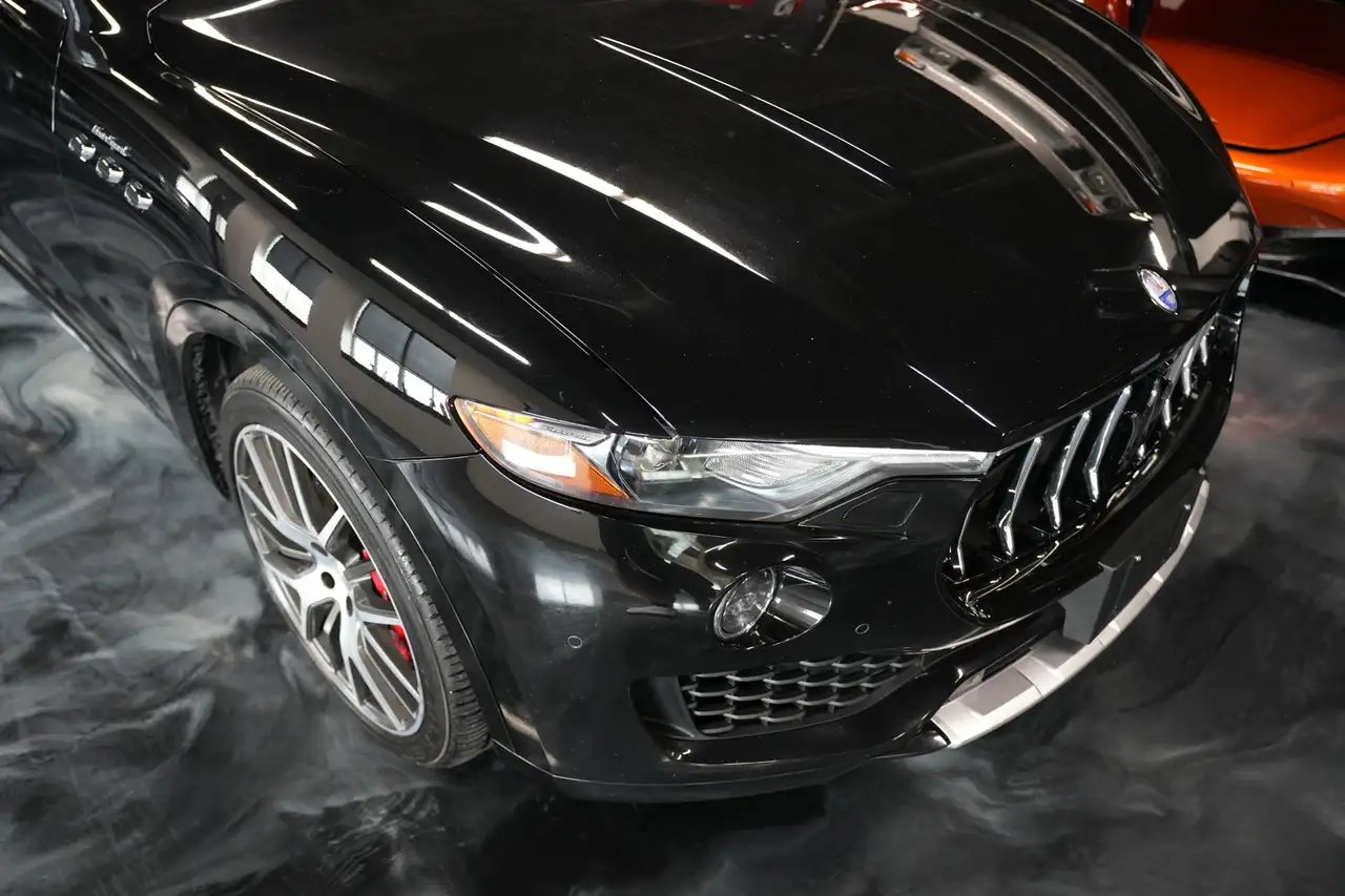 Maserati Levante снимка Maserati Levante