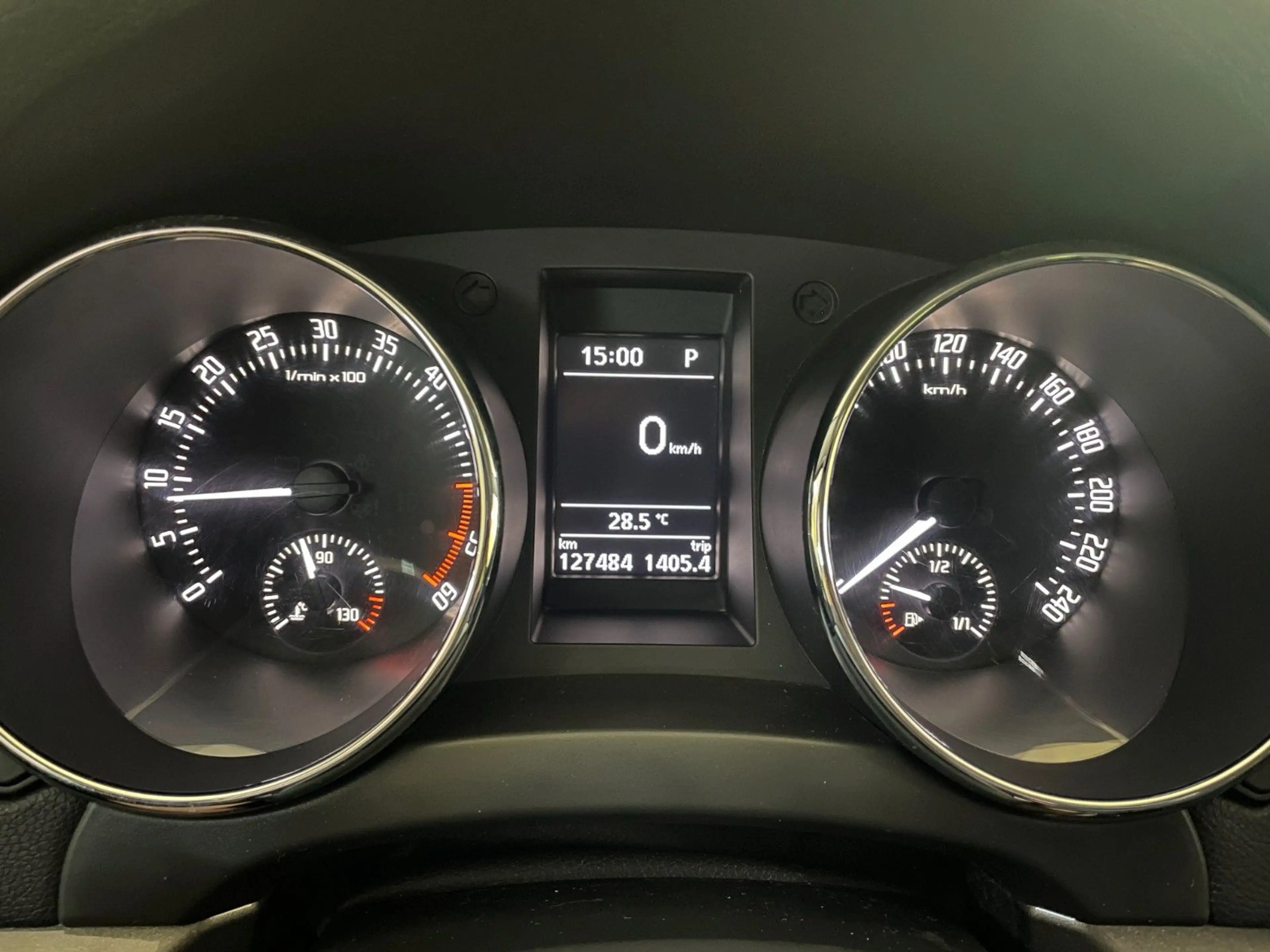 Skoda Yeti Elegance Outdoor 4x4 DSG, Navi,Xenon,AHK — photo 12