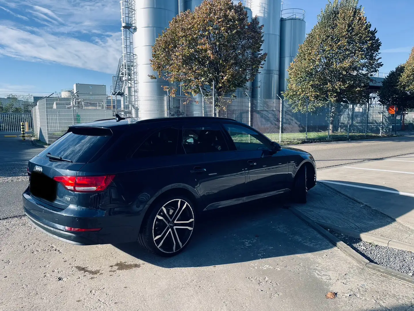 Audi A4 A4 Avant 2.0 TDI Bleu - 2