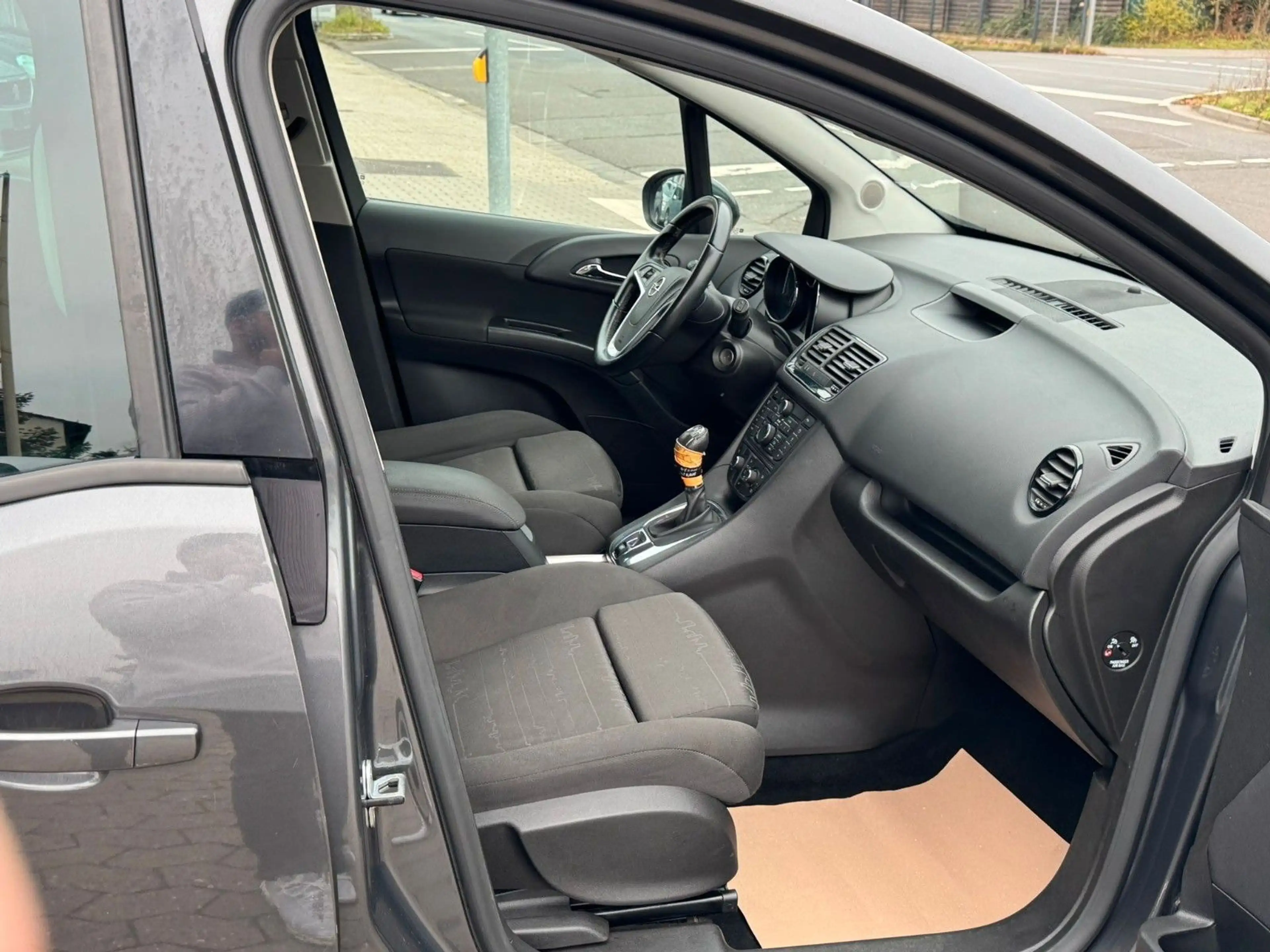 Opel Meriva Meriva B Design Edition Klima. Temp. Aut. — photo 8