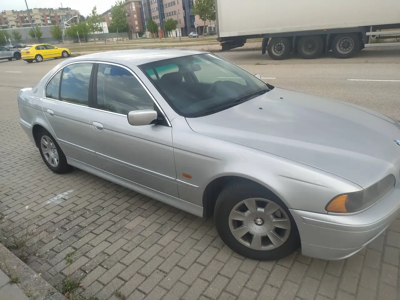 BMW 520d, foto 6