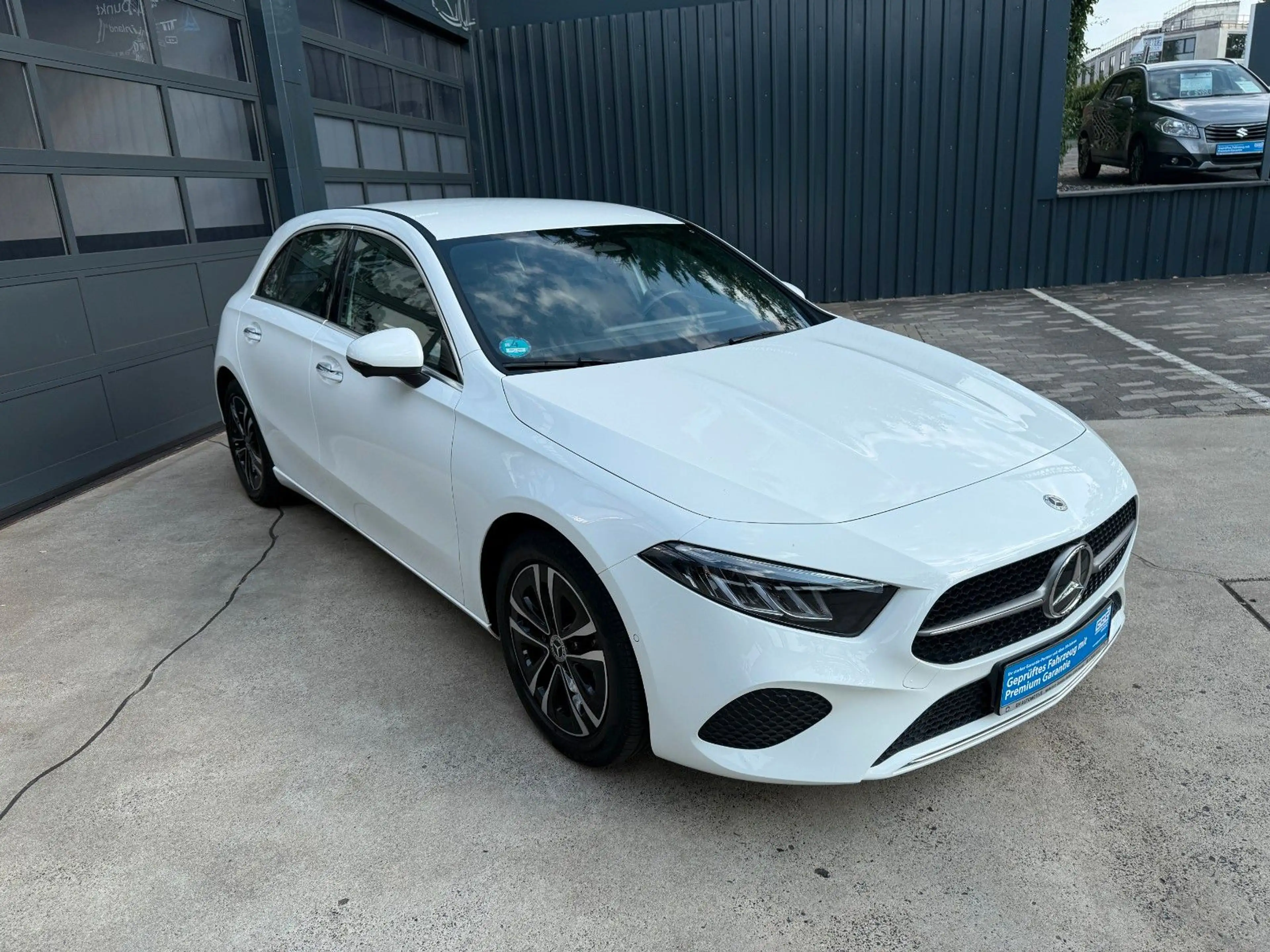 Mercedes-Benz A 180 A TOP AUSSTATTUNG MEMORY 360° KAM GARANTIE — photo 8