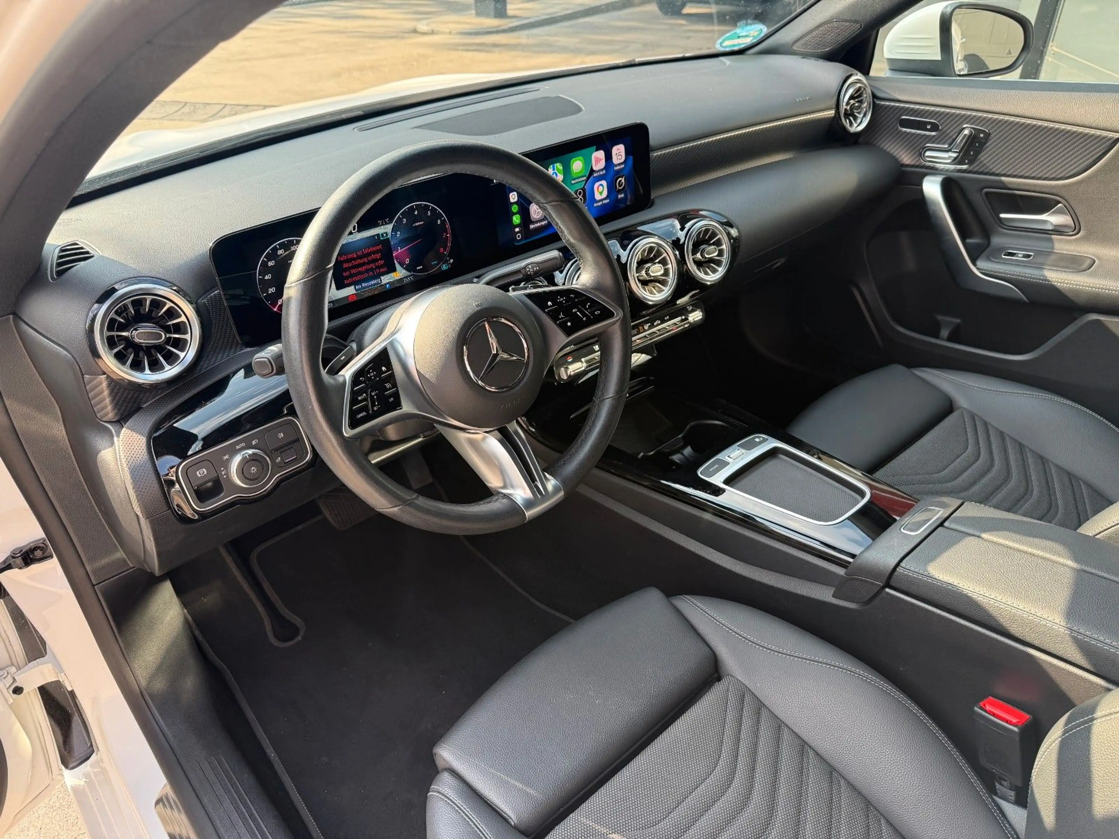 Mercedes-Benz A 180 A TOP AUSSTATTUNG MEMORY 360° KAM GARANTIE — photo 14
