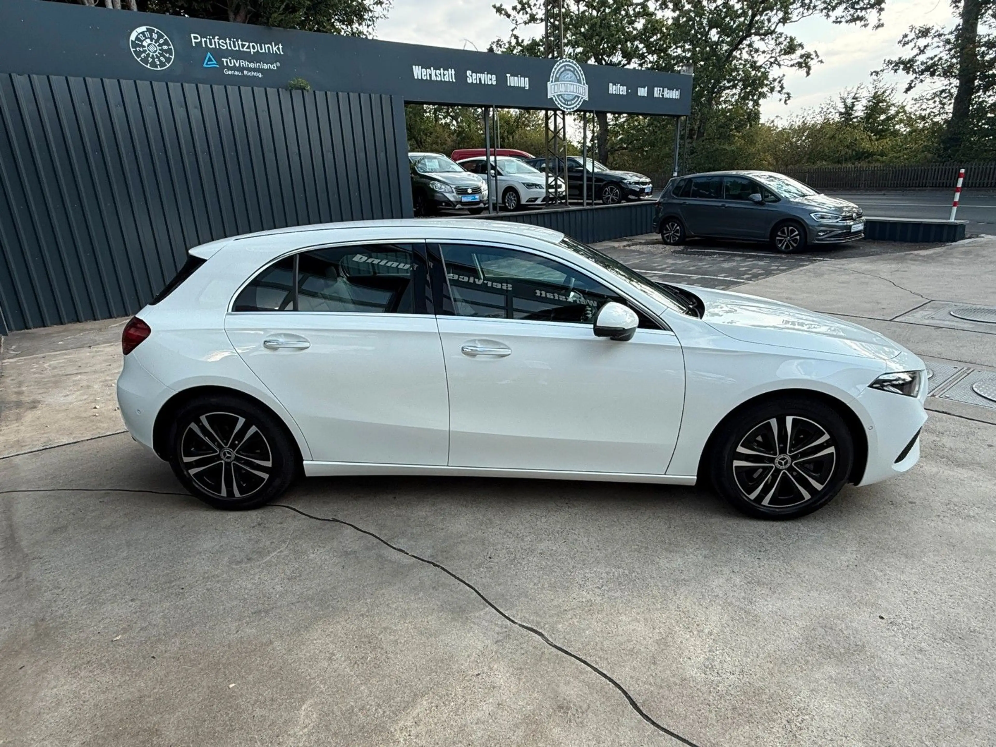 Mercedes-Benz A 180 A TOP AUSSTATTUNG MEMORY 360° KAM GARANTIE — photo 7