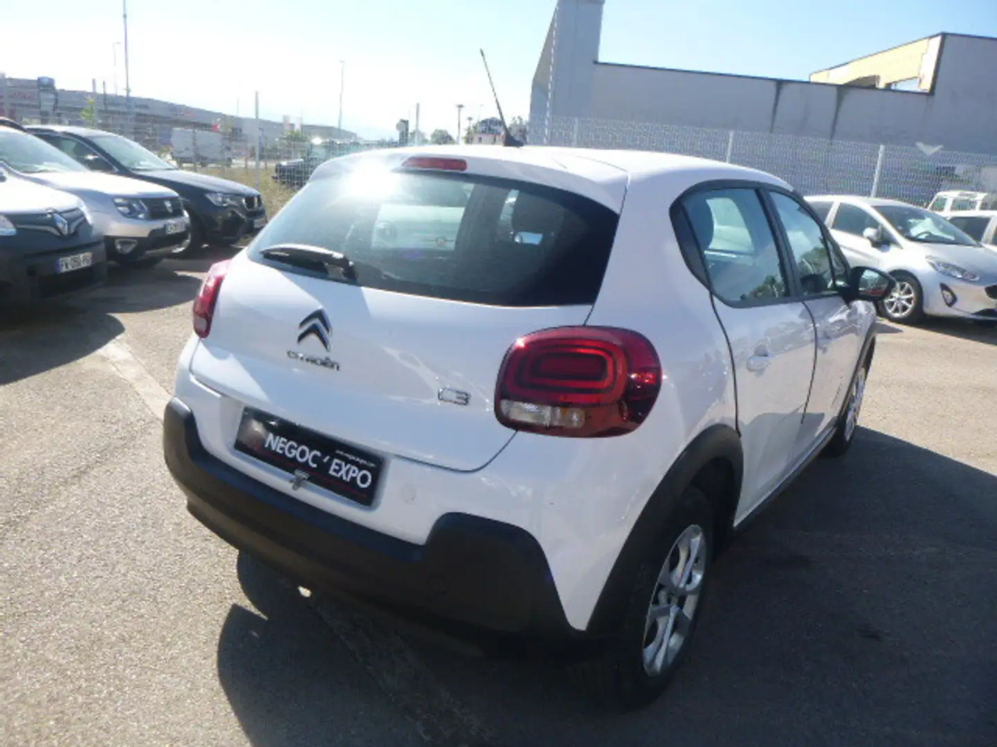 Citroen C3 Société Feel Blanc - 2