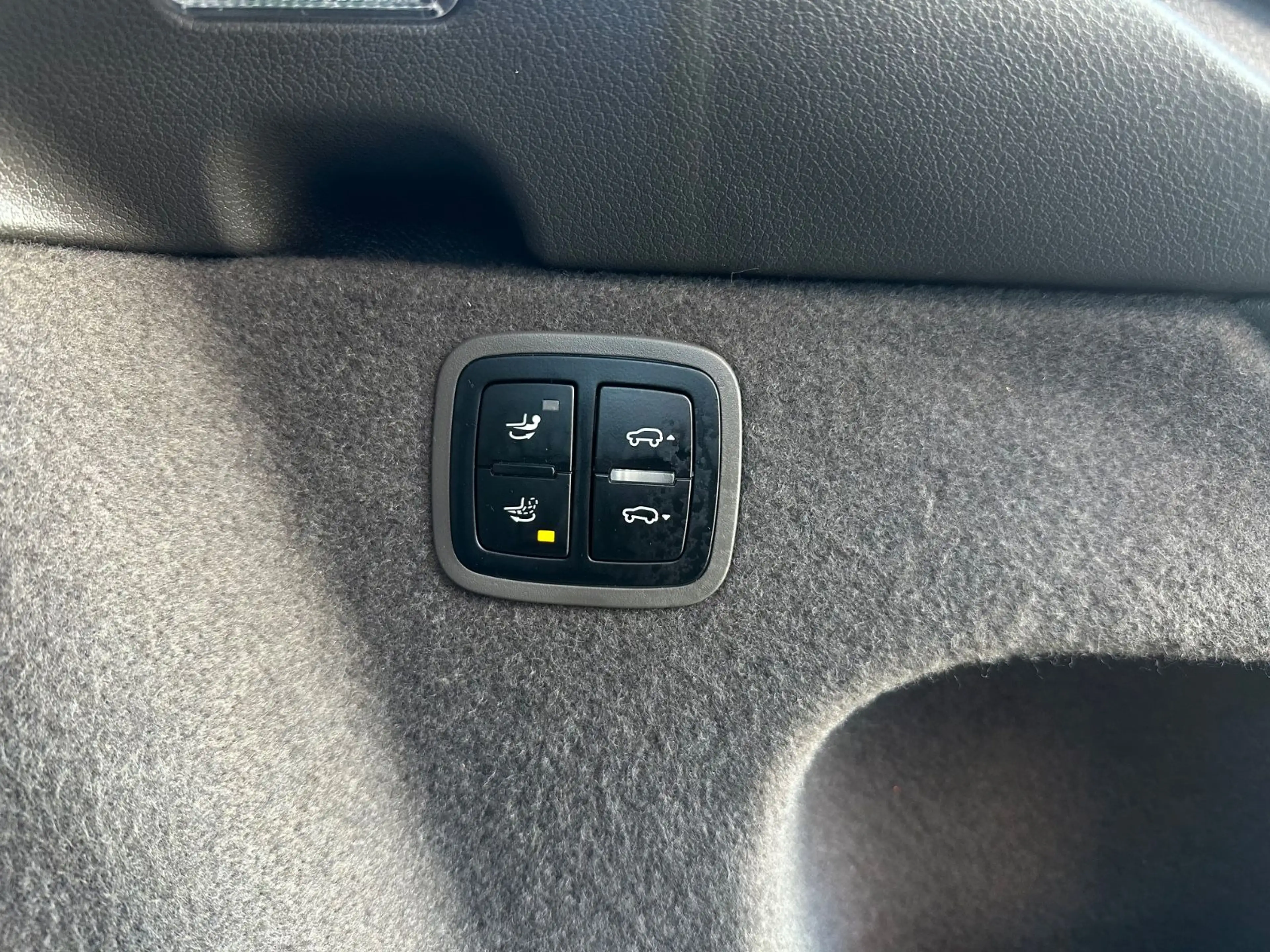 Porsche Macan Turbo Deutsch/Unfallfrei/Scheckheft/2.Hand — photo 9