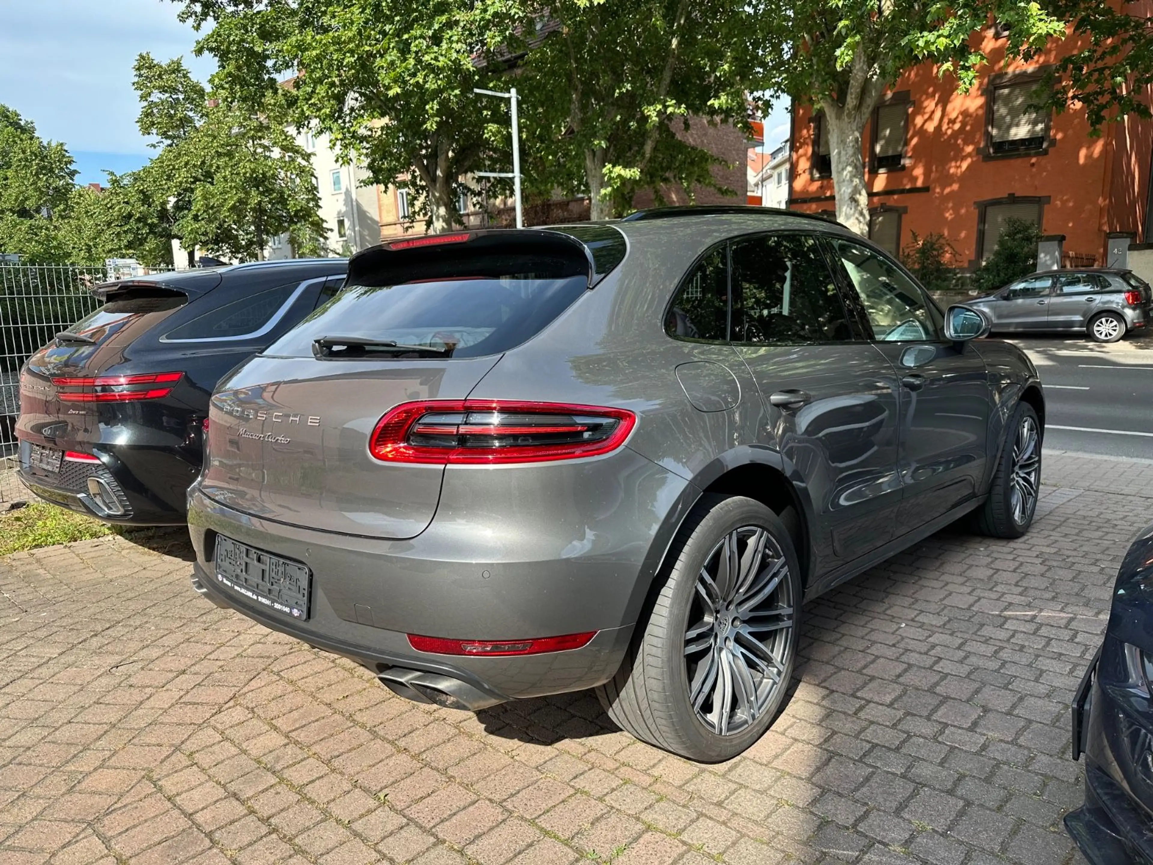 Porsche Macan Turbo Deutsch/Unfallfrei/Scheckheft/2.Hand — photo 4