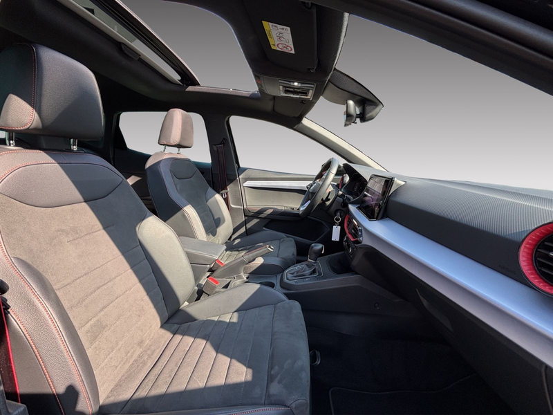 SEAT Ibiza FR 1.5 TSI DSG PANO — photo 9