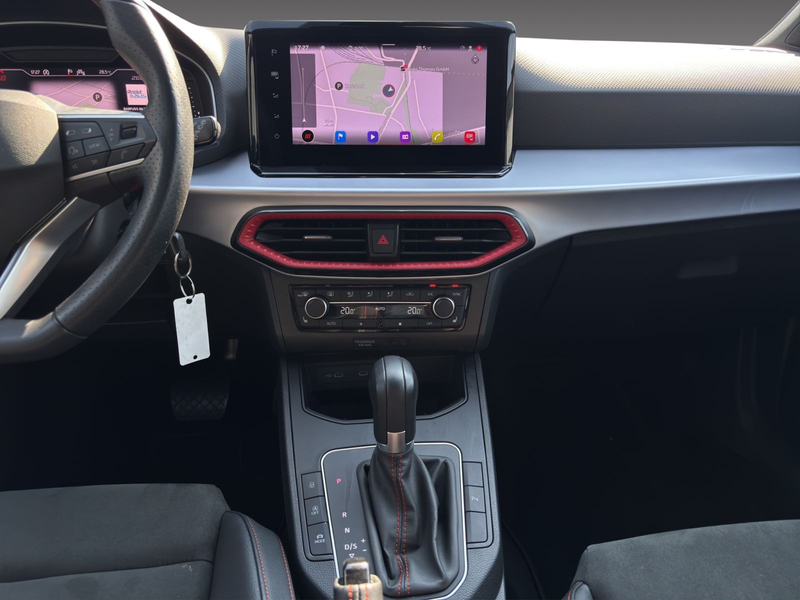 SEAT Ibiza FR 1.5 TSI DSG PANO — photo 14