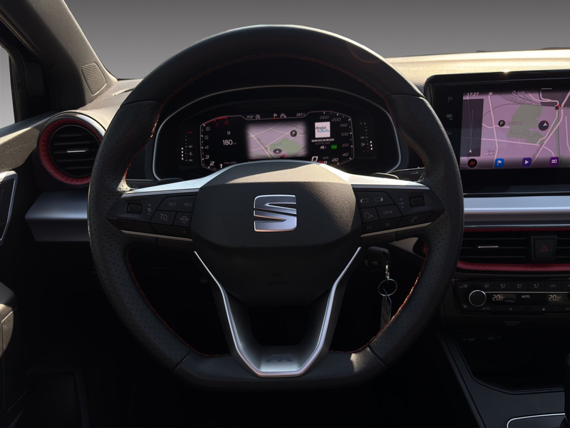 SEAT Ibiza FR 1.5 TSI DSG PANO — photo 11