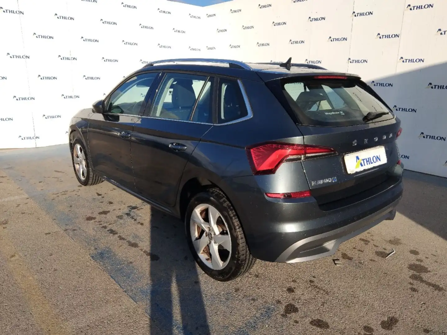Skoda Kamiq 1.6TDI Ambition Gris - 2