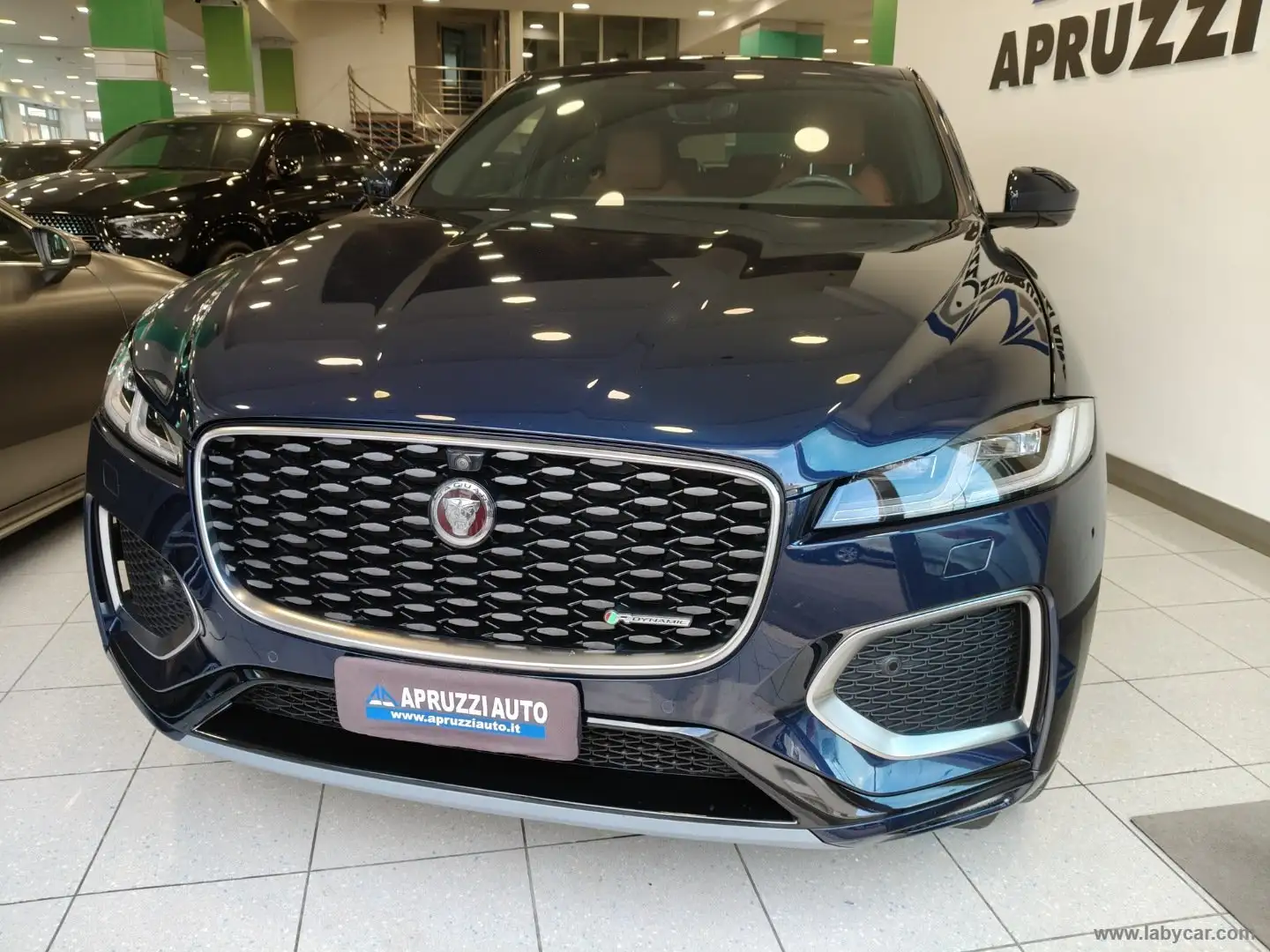 Jaguar F-Pace F-Pace  2.0d i4 mhev R-Dynamic S awd 163cv auto Blau - 2
