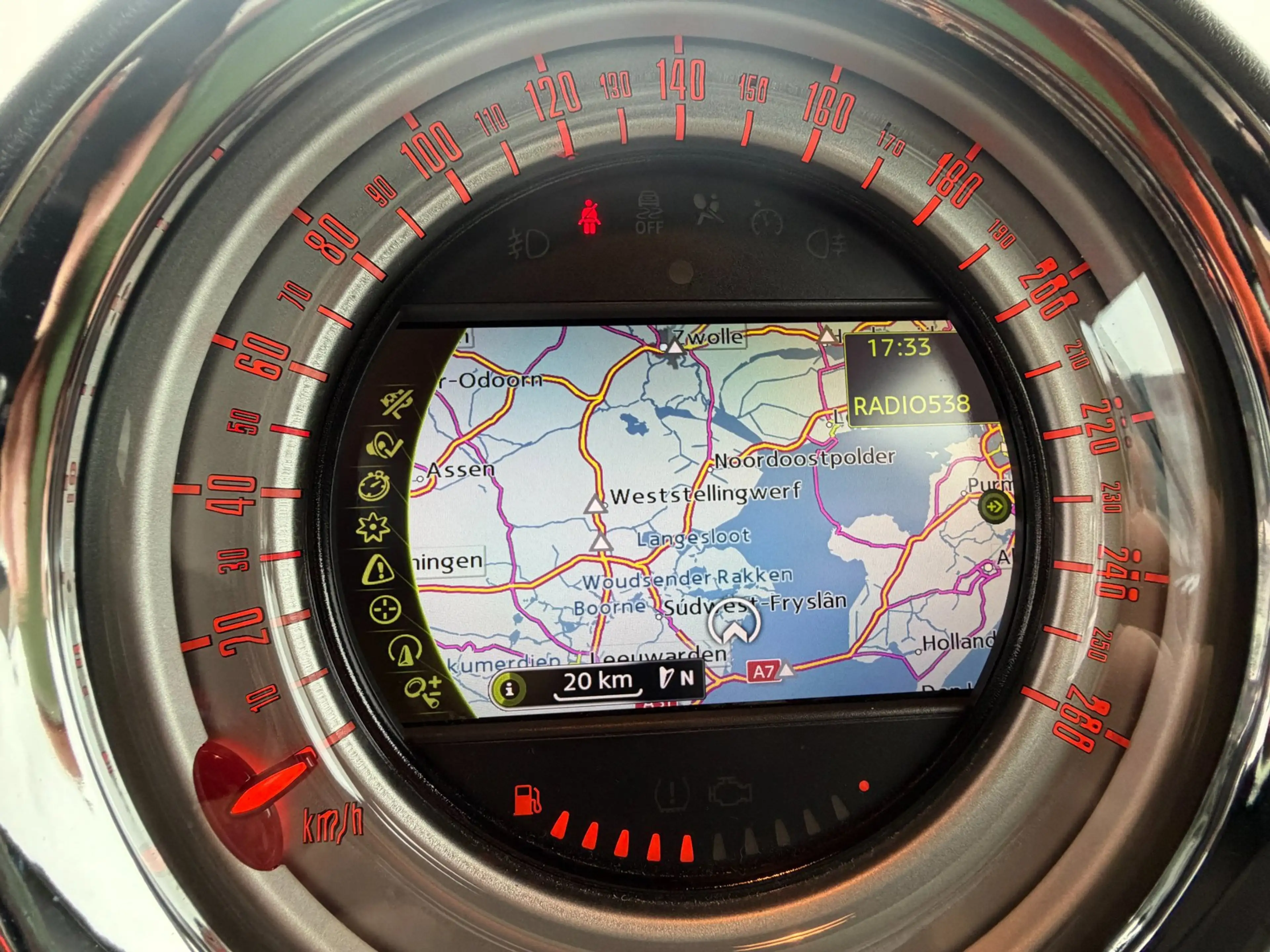MINI Cooper S Cabrio 1.6 Chili Works / Harman & Kardon / Leder / Cruise — photo 33