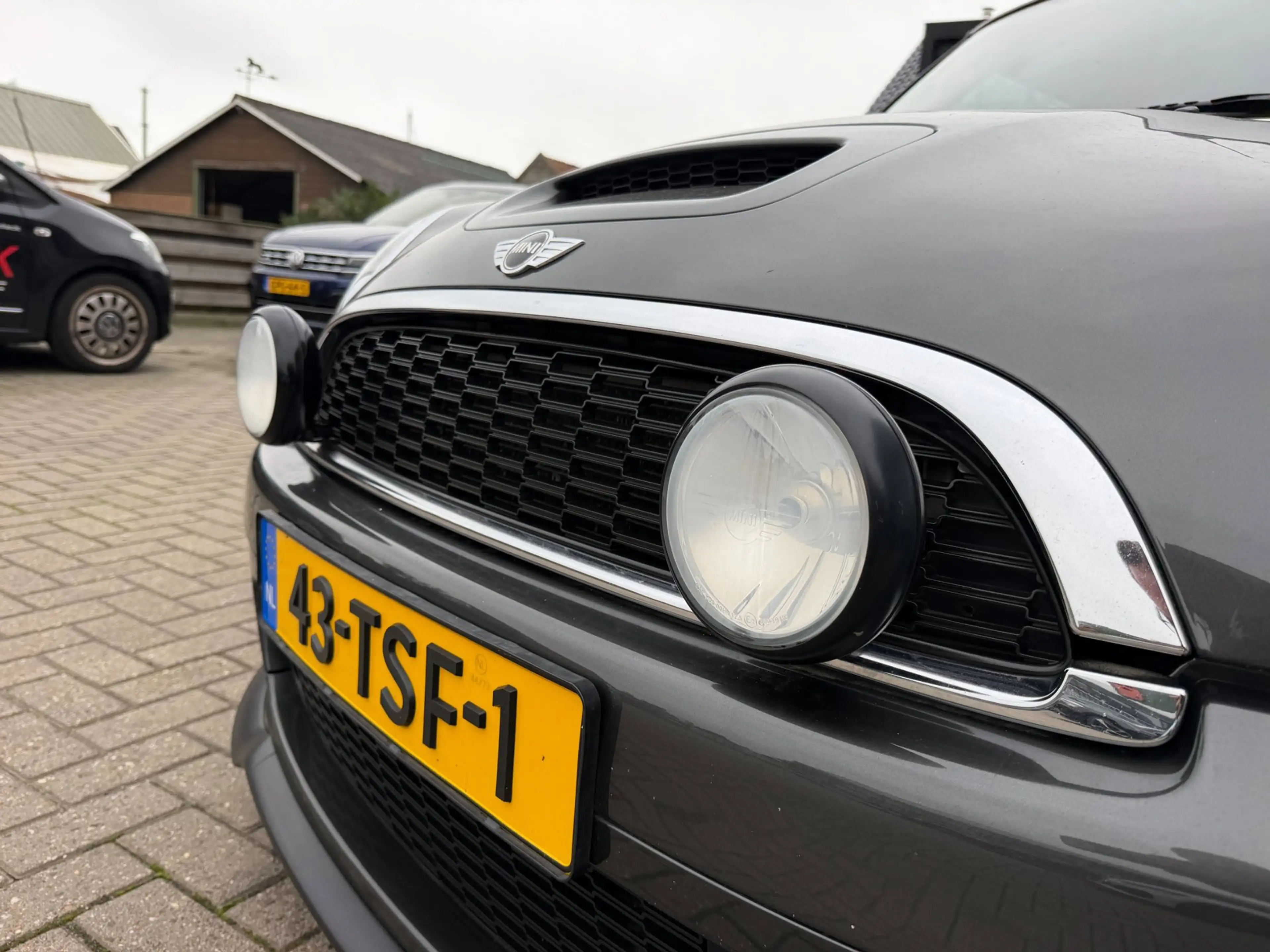MINI Cooper S Cabrio 1.6 Chili Works / Harman & Kardon / Leder / Cruise — photo 17