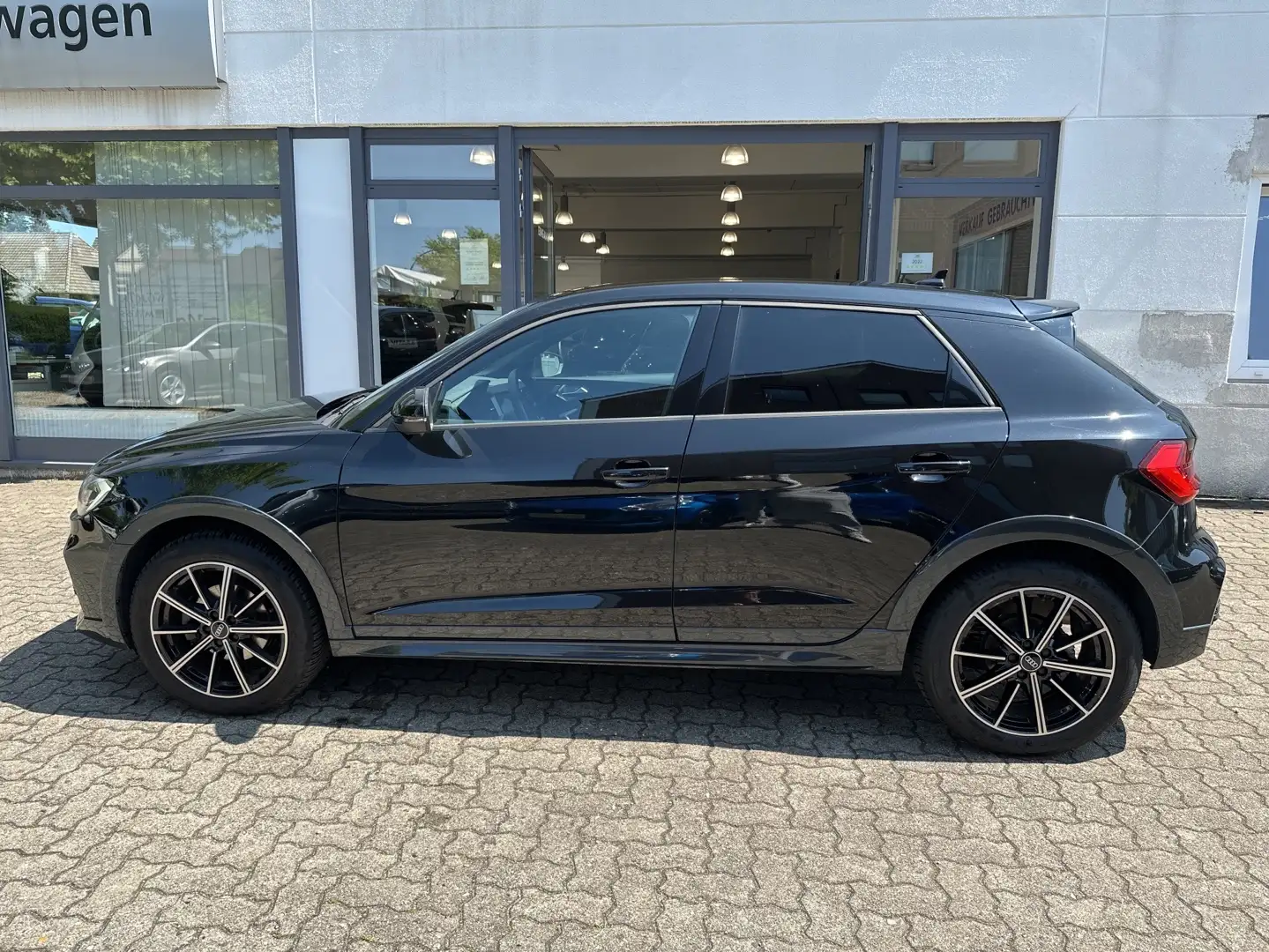 Audi A1 Schwarz - 2