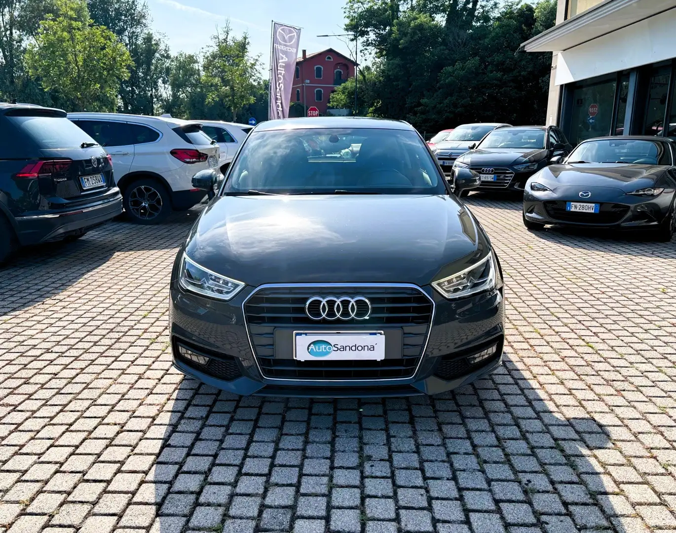 Audi A1 1.6 TDI Sport OK NEOPATENTATI - EURO 6 Grijs - 2