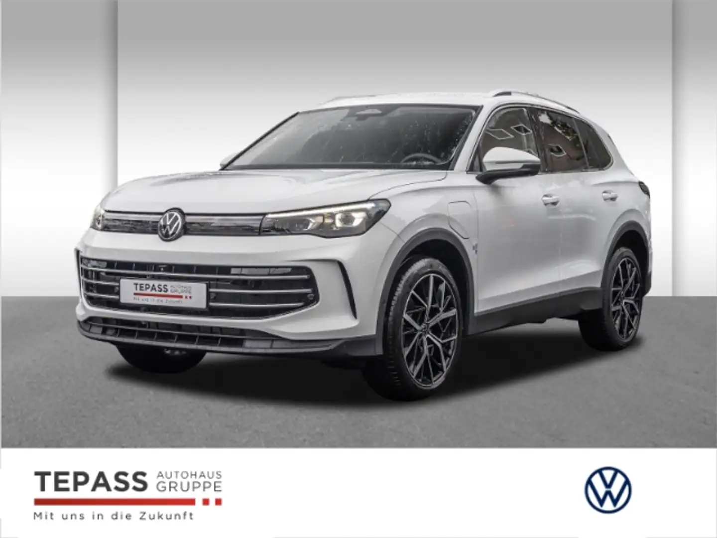 Volkswagen Tiguan 1.5 TSI e Hybrid Elegance NAVI AHK IQ Wit - 1