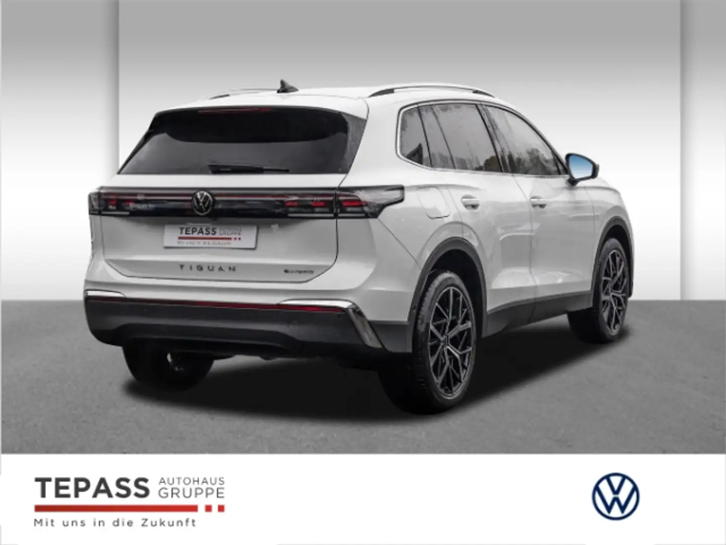Volkswagen Tiguan 1.5 TSI e Hybrid Elegance NAVI AHK IQ Wit - 2