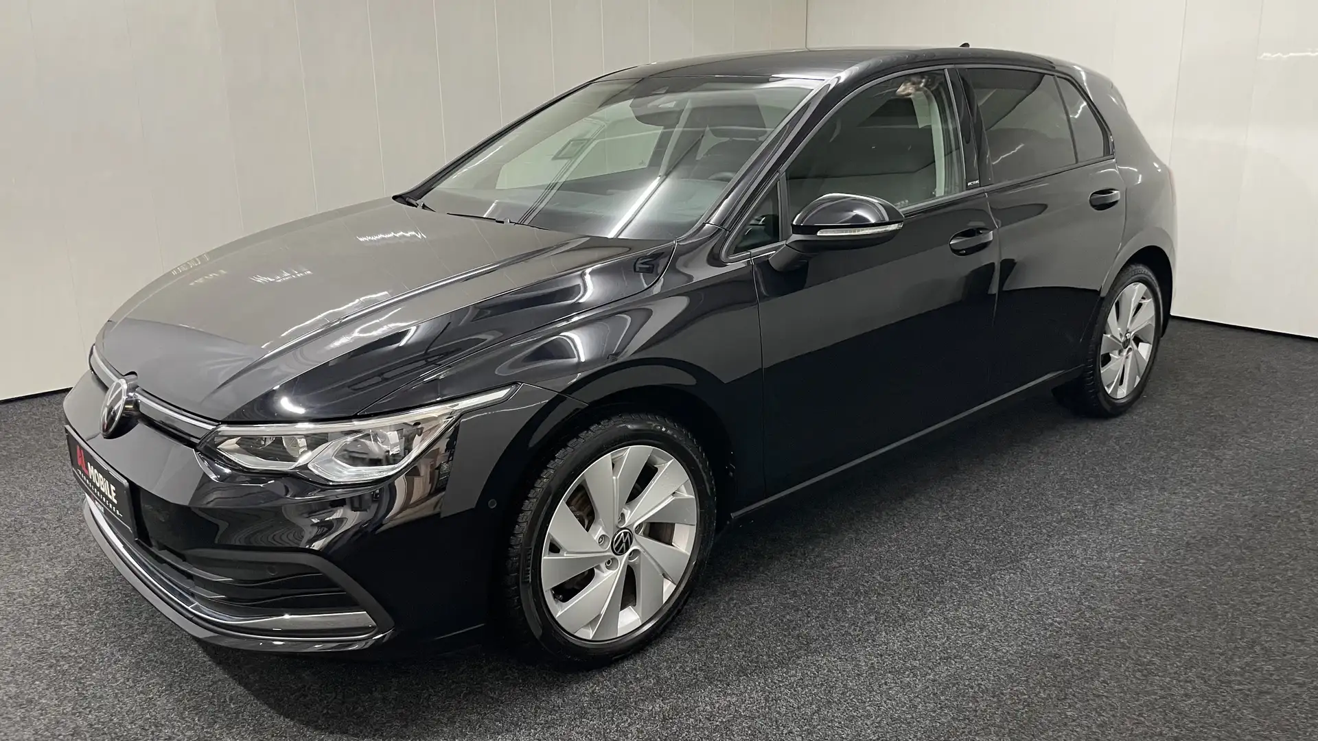 Volkswagen Golf Active 1.5 eTSI DSG  LED NAVI SHZ TEMP APP KAMERA Schwarz - 1