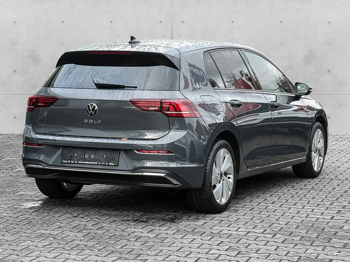 Volkswagen Golf VIII 1.5 TSI Goal Navi,LED,PDC,ACC Grau - 2