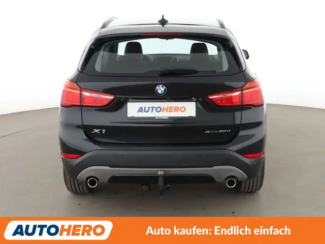 BMW X1 view 5