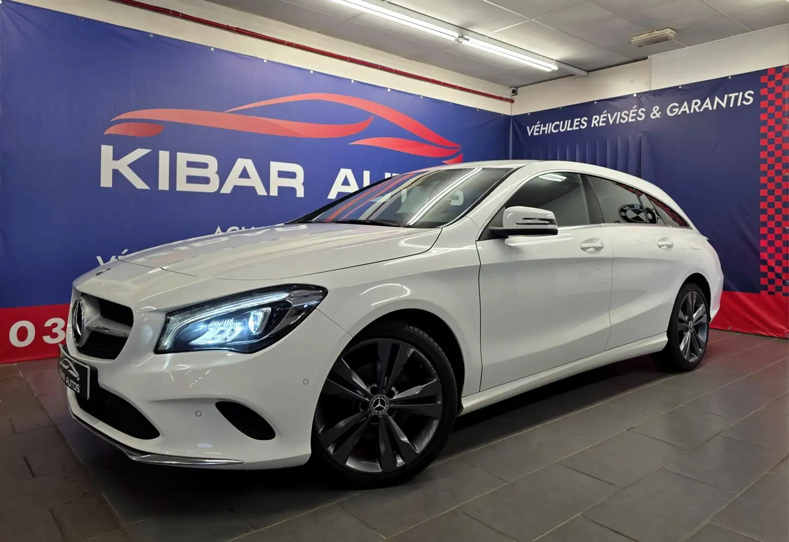 Mercedes-Benz CLA 200 D 136CV Shooting Brake 7-G DCT*GARANTIE 12 MOIS* Bianco - 1