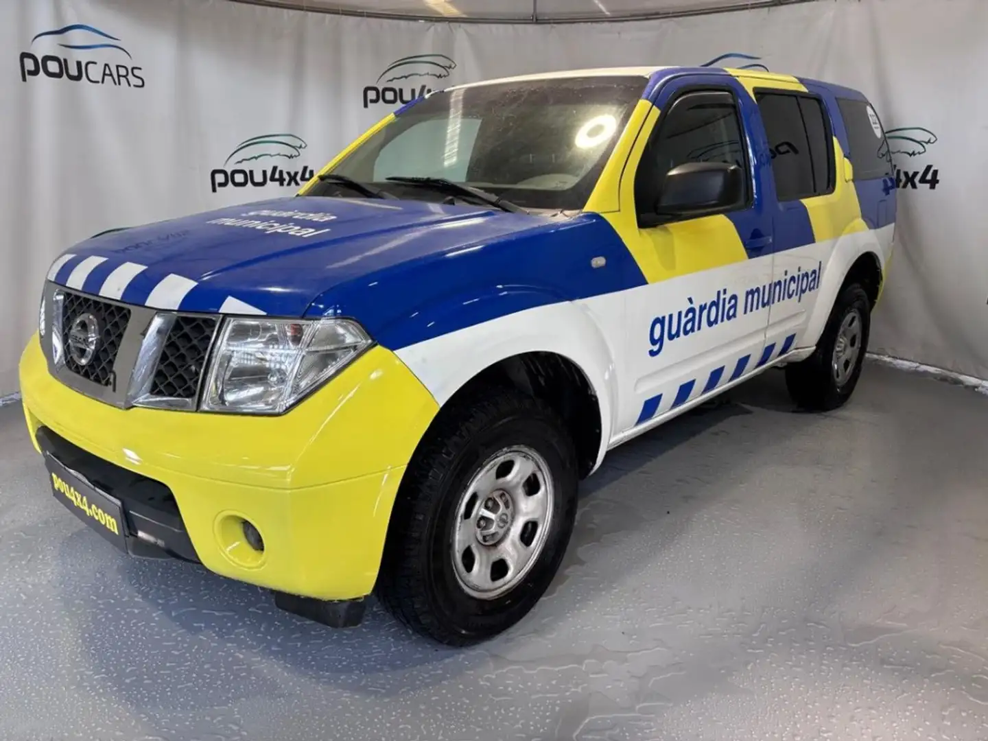 Nissan Pathfinder 2.5dCi SE Geel - 2